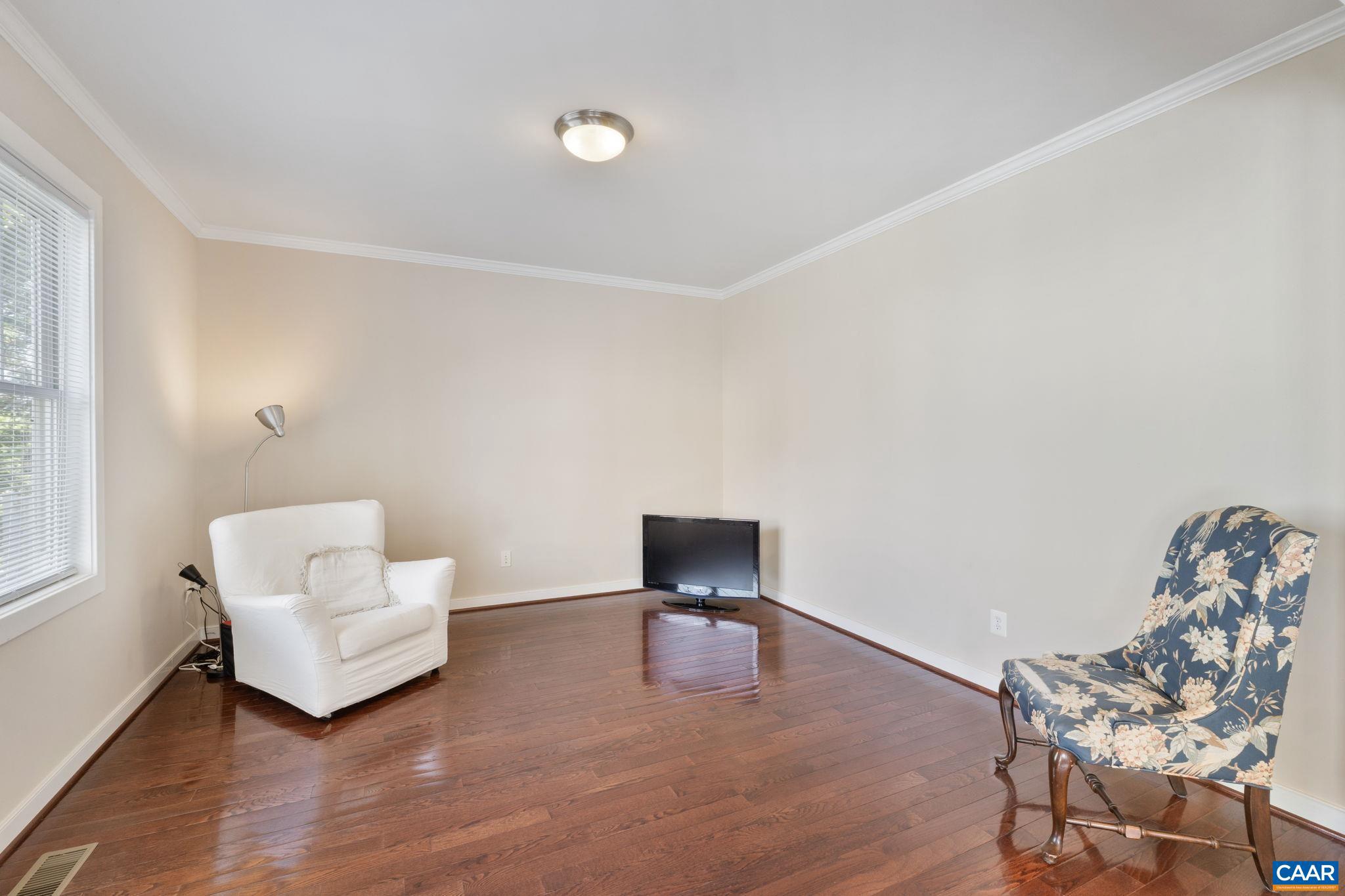 PAVILIONS AT PANTOPS - Residential