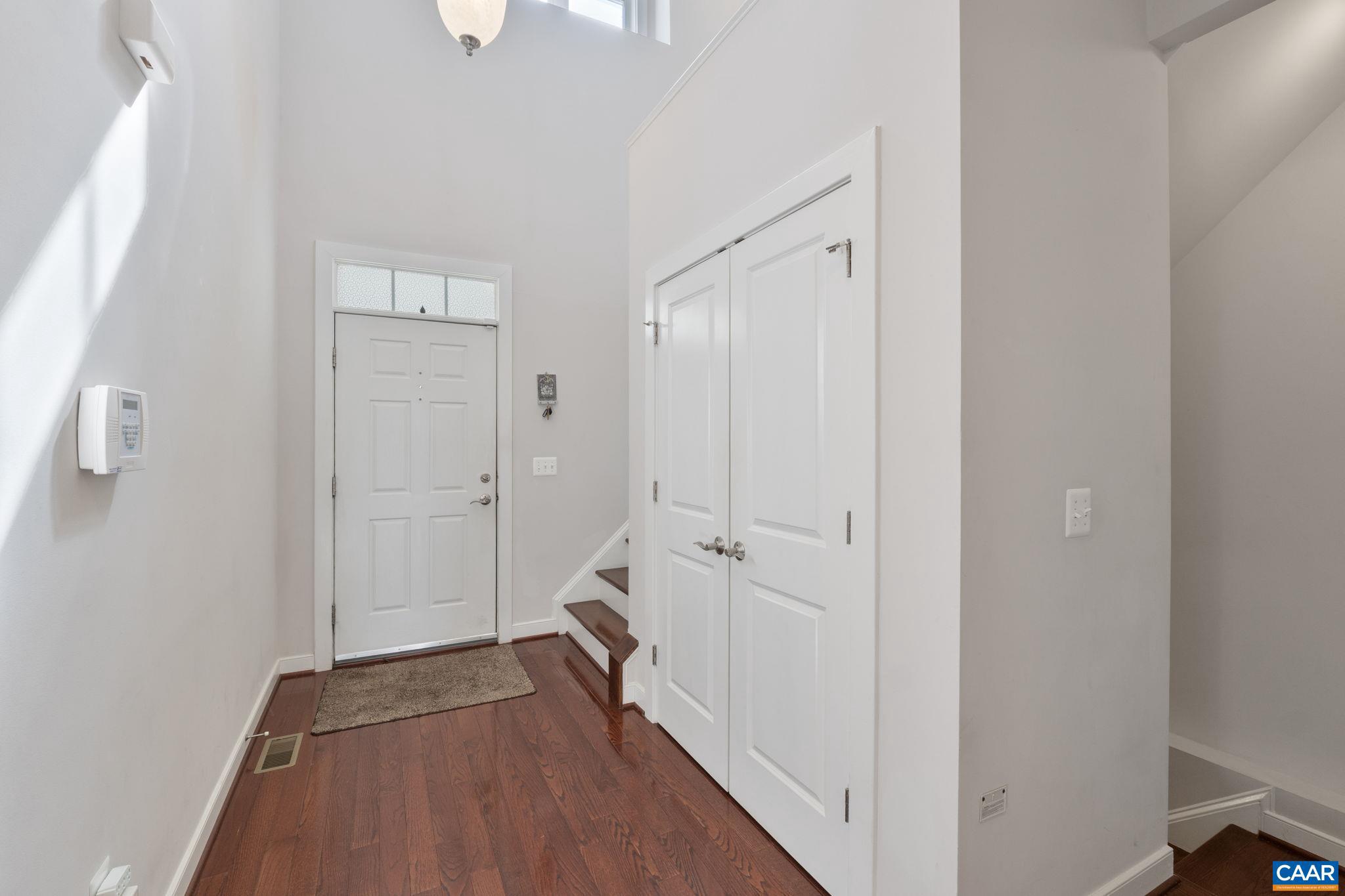 PAVILIONS AT PANTOPS - Residential