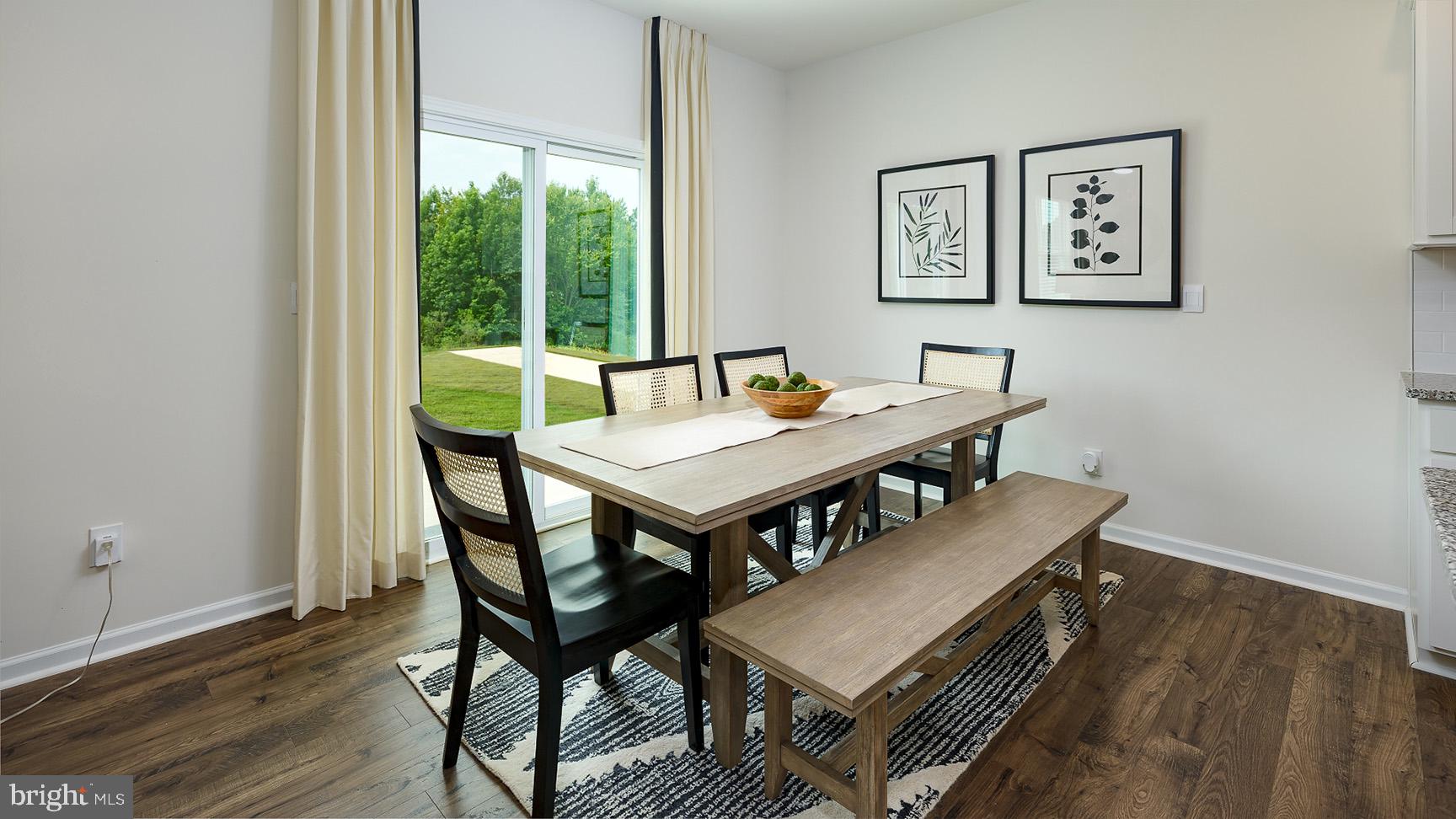 24 DAHLIA COURT