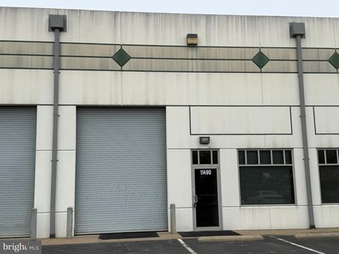 Photo of 11490 Robertson Drive, MANASSAS, VA 20109 (MLS # VAPW2116084)