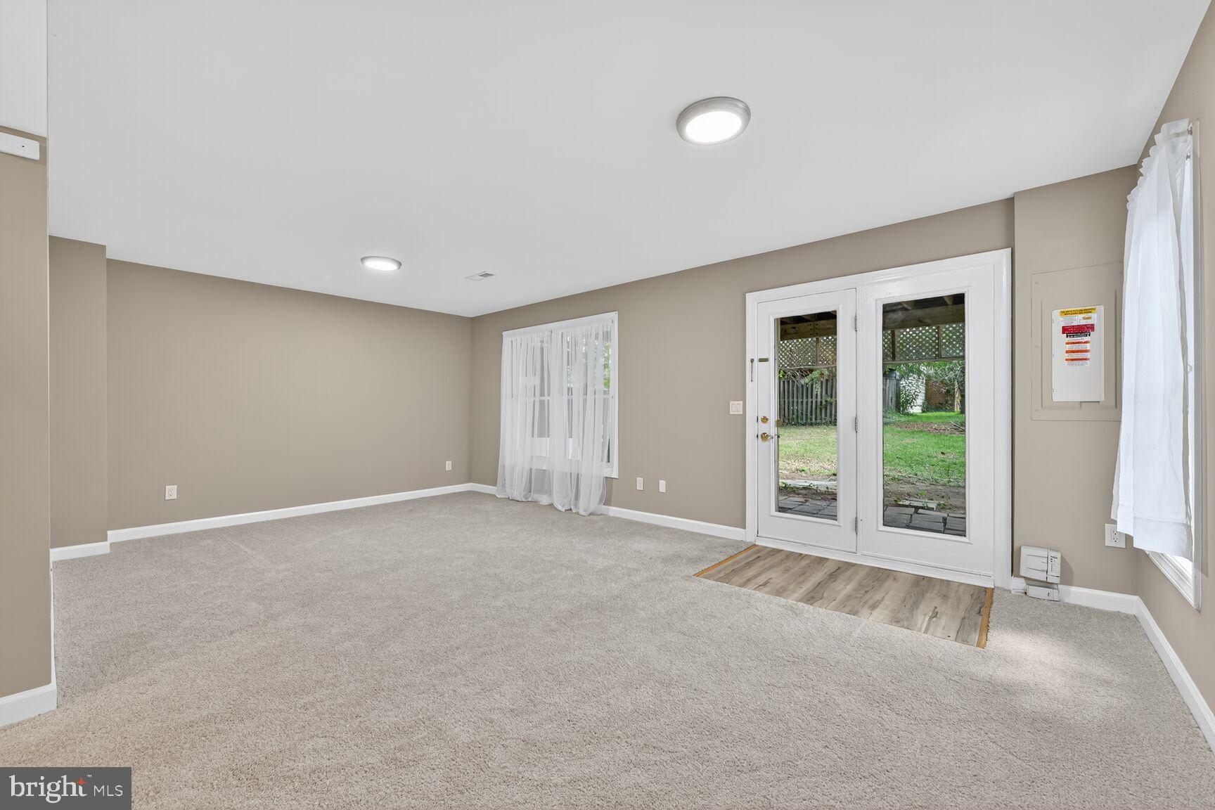 POTOMAC TERRACE - Residential