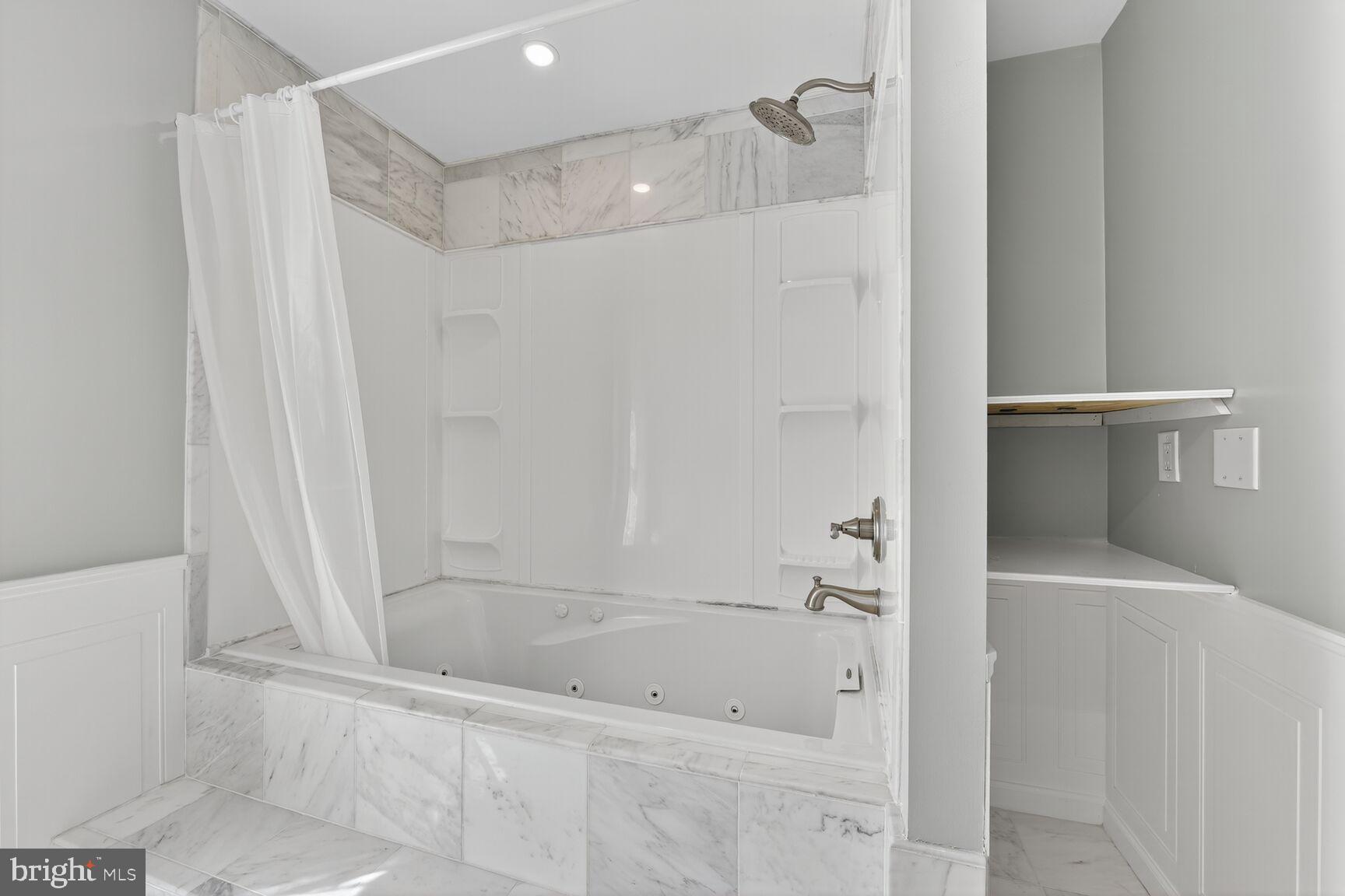 POTOMAC TERRACE - Residential