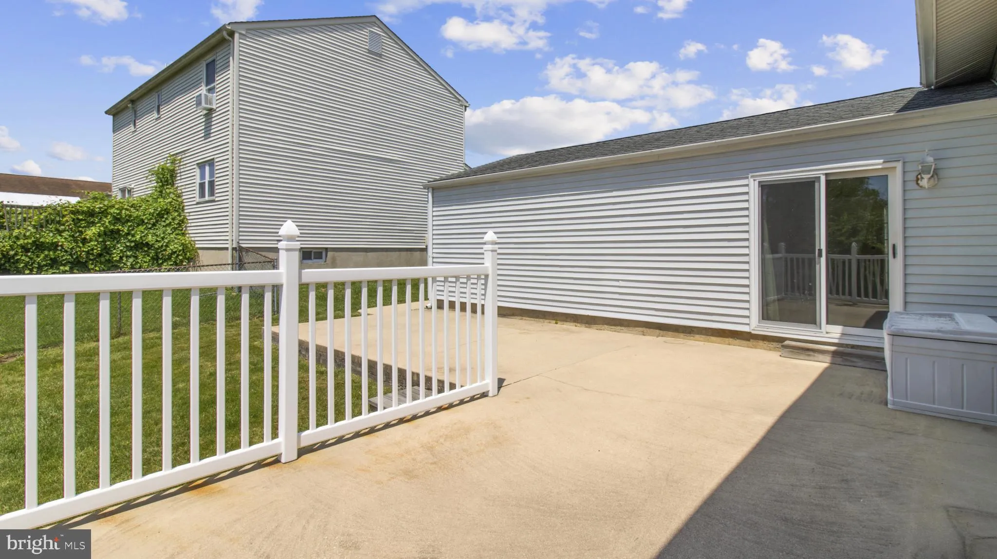 Newark, Delaware 19702, United States, 3 Bedrooms Bedrooms, ,3 BathroomsBathrooms,Residential,Contingent,144669