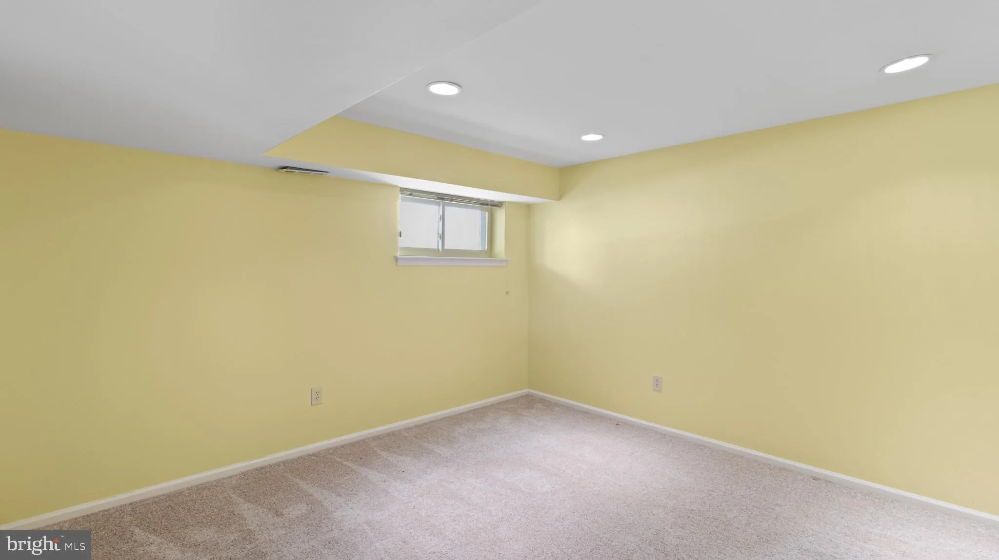 Newark, Delaware 19702, United States, 3 Bedrooms Bedrooms, ,3 BathroomsBathrooms,Residential,Contingent,144669