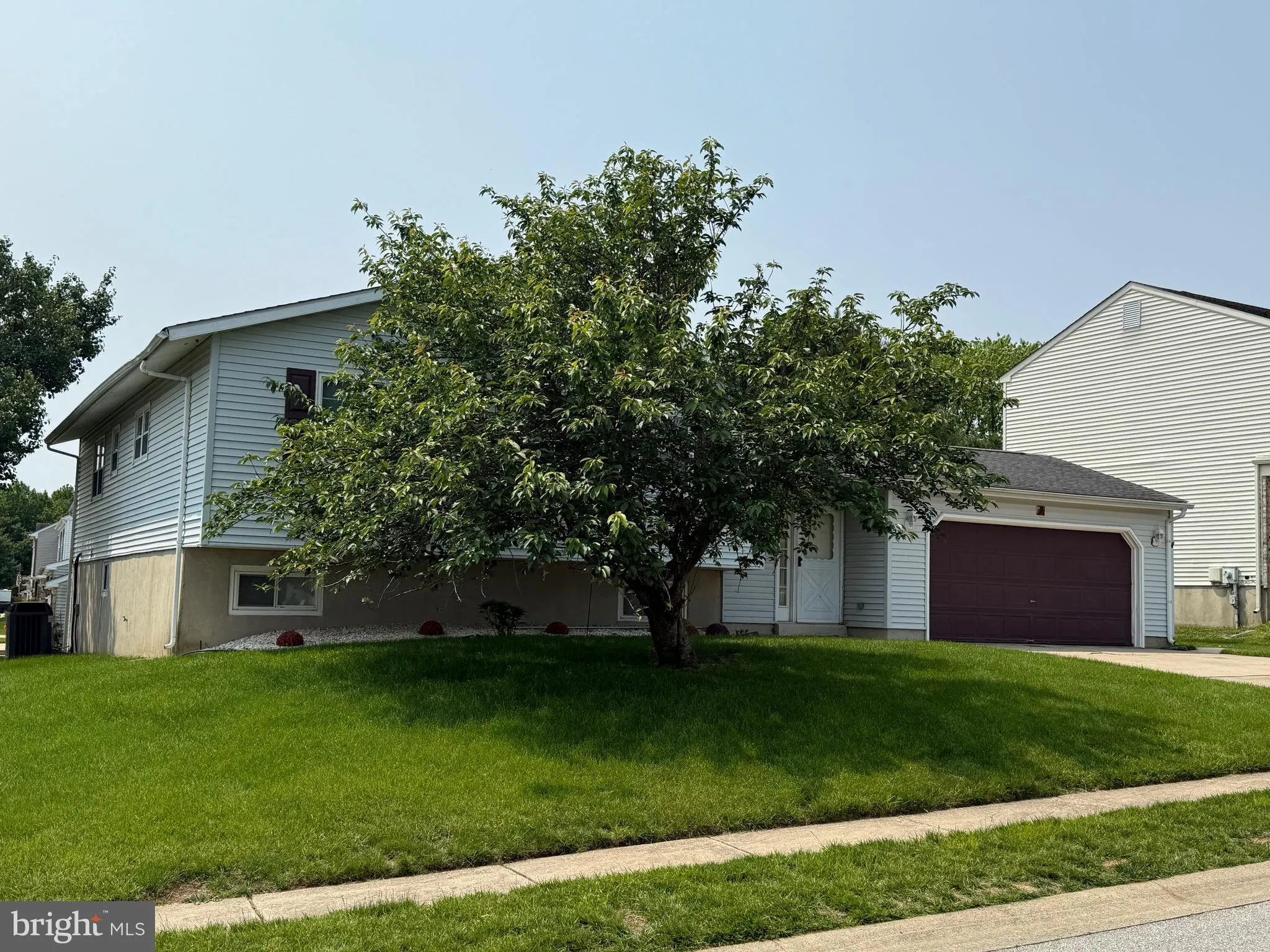 Newark, Delaware 19702, United States, 3 Bedrooms Bedrooms, ,3 BathroomsBathrooms,Residential,Contingent,144669