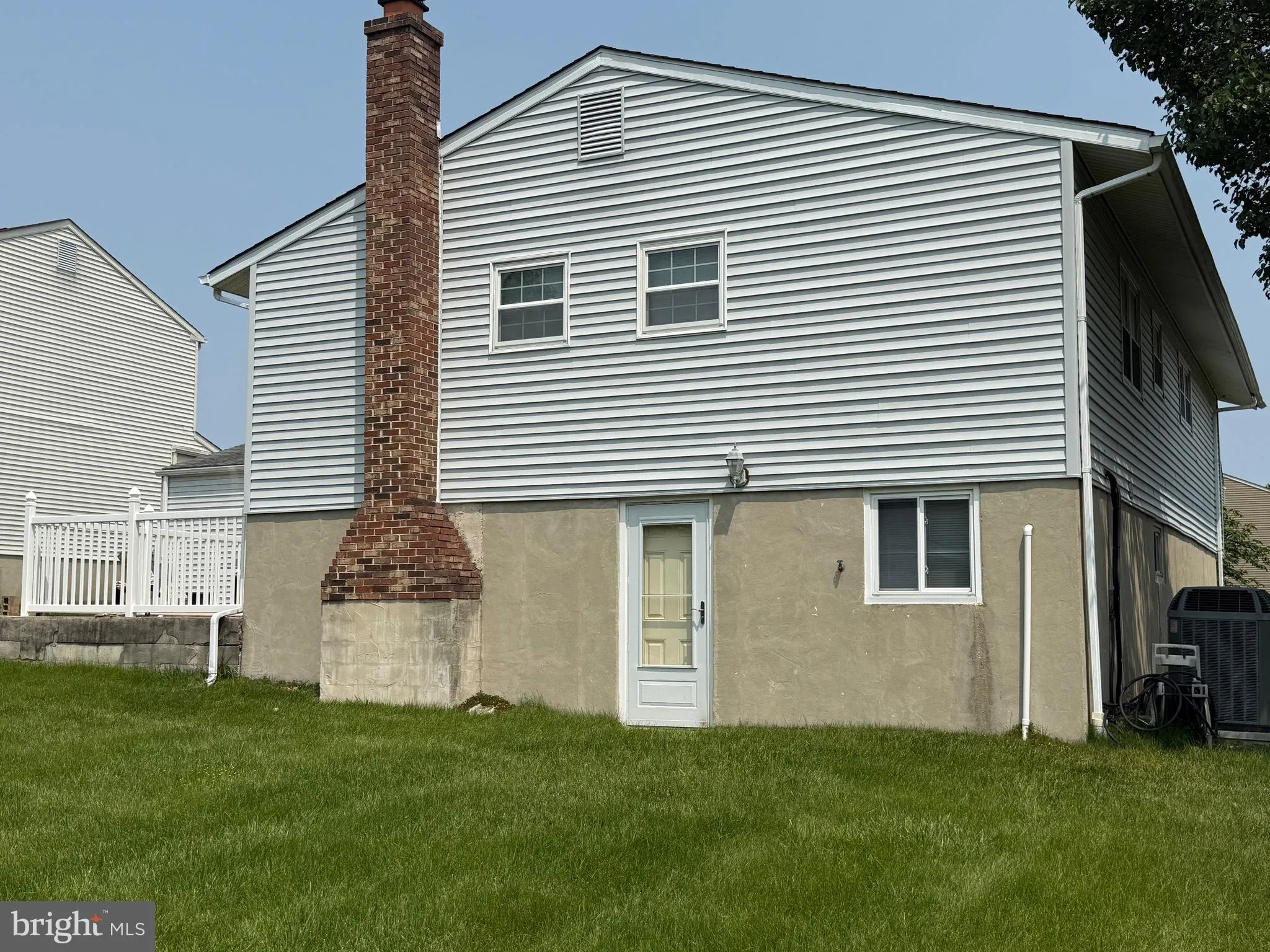 Newark, Delaware 19702, United States, 3 Bedrooms Bedrooms, ,3 BathroomsBathrooms,Residential,Contingent,144669