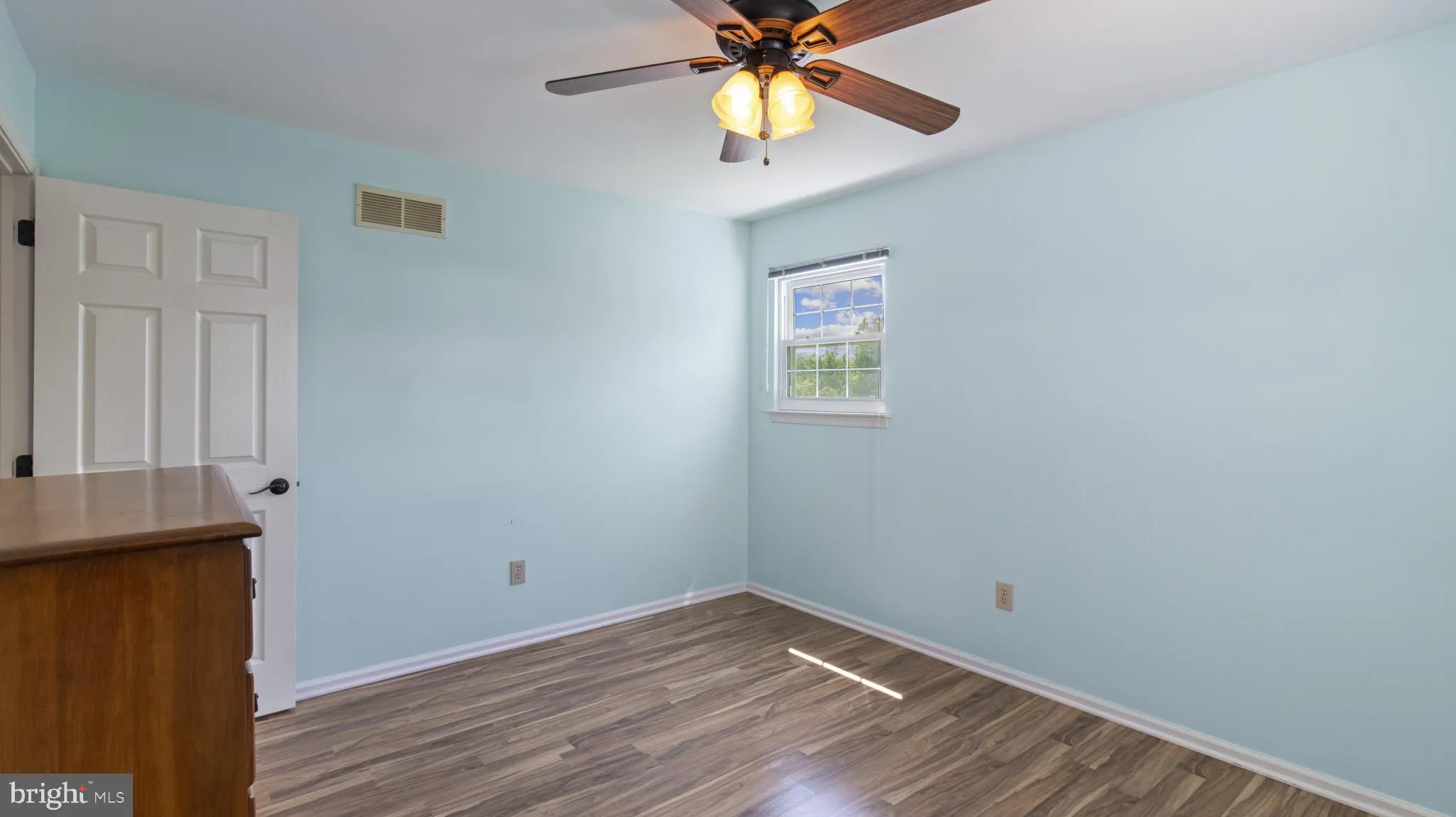 Newark, Delaware 19702, United States, 3 Bedrooms Bedrooms, ,3 BathroomsBathrooms,Residential,Contingent,144669