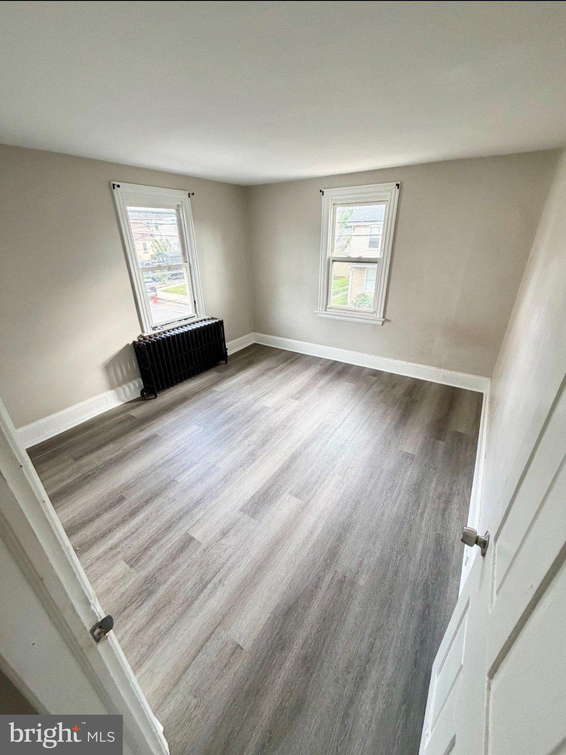 127 S 6TH STREET 2ND FLOOR