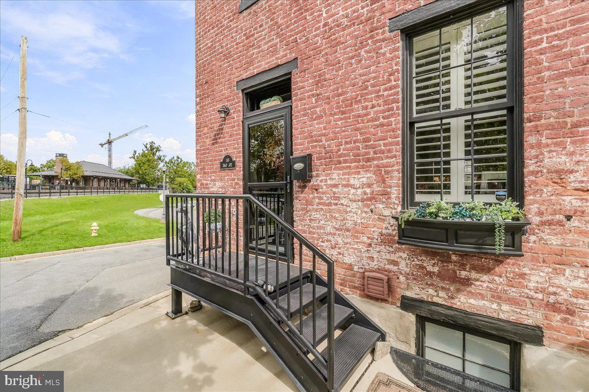 155 B AND O AVENUE