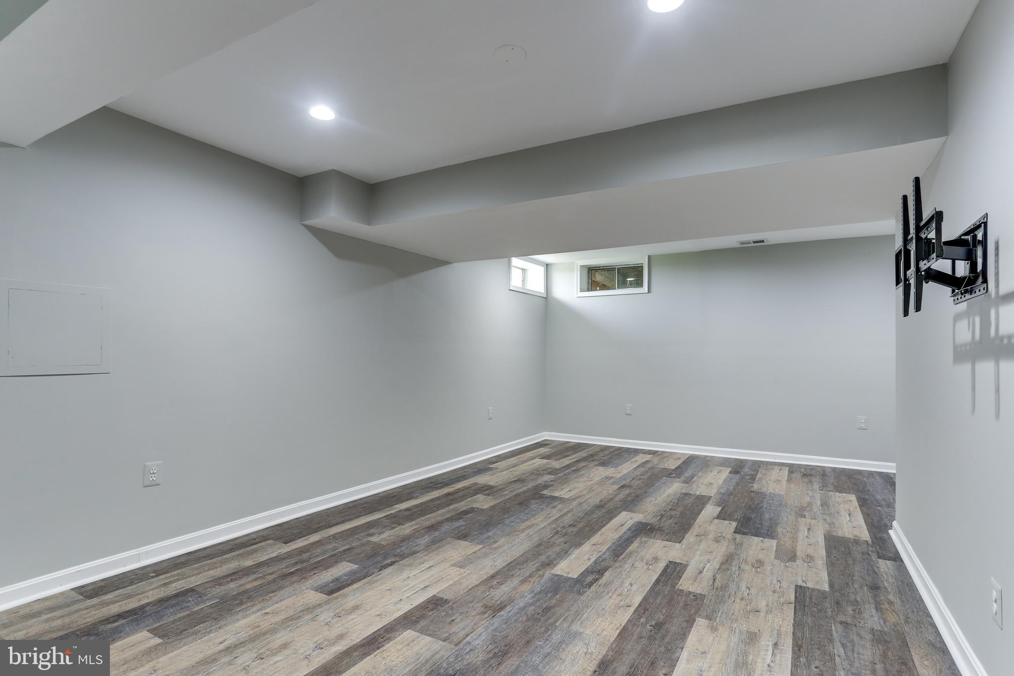 LAKE SHORE SUBDIVISION - Residential