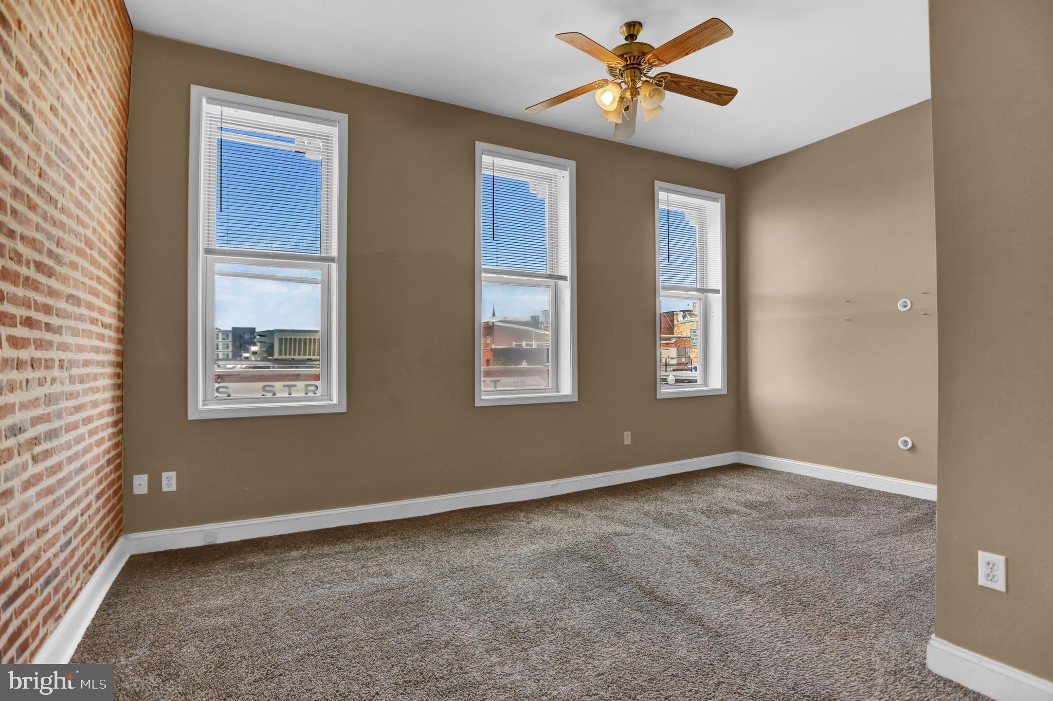 FEDERAL HILL HISTORIC DISTRICT - Residential Lease