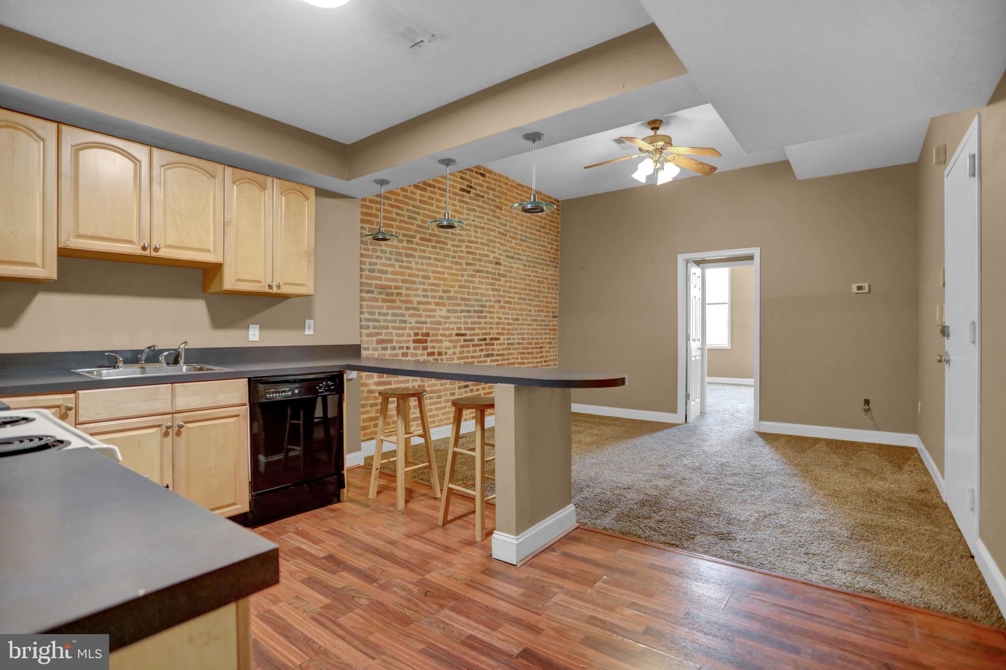Experience the ultimate urban lifestyle with this newly available home, located on the 3rd floor, ideally situated within walking distance to all that Federal Hill and the Inner Harbor have to offer. Whether you're a foodie, a culture enthusiast, this vibrant neighborhood has something for everyone.
Step into this stylish apartment and prepare to be impressed by its spacious layout and modern amenities. 
As you gaze out of the window, you'll be treated to breathtaking city views that showcase the dynamic energy of Baltimore. 
If you love to entertain, you'll appreciate the open-concept layout and generous living spaces that make hosting gatherings a breeze. Whether you're throwing a dinner party or simply inviting friends over for cocktails.
Don't miss out on the opportunity to live in this prime location and experience the best that city living has to offer. Schedule a viewing today and make this urban apartment your new home!