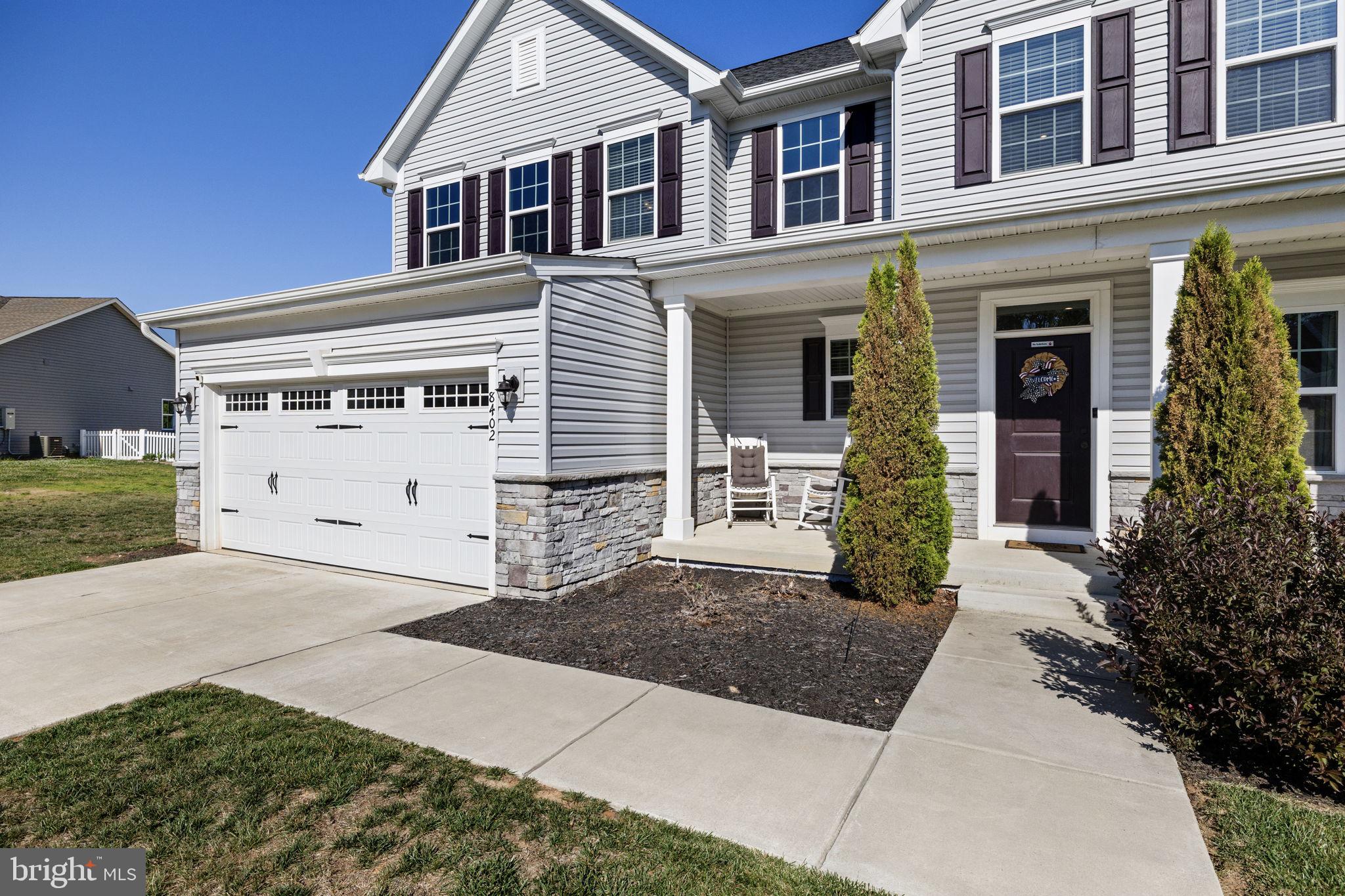 8402 CHISWELL COURT