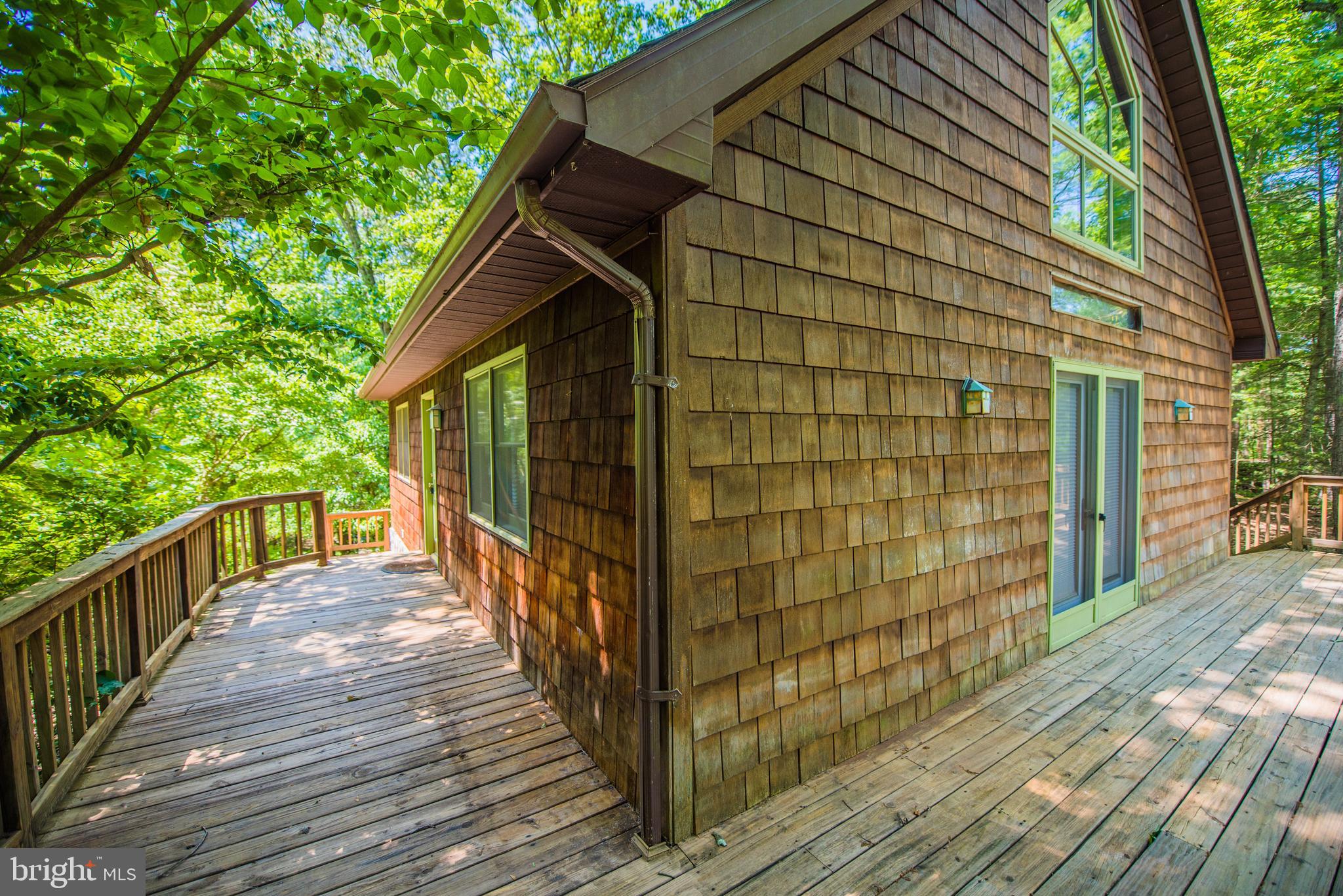 CHESTNUT GROVE - Residential