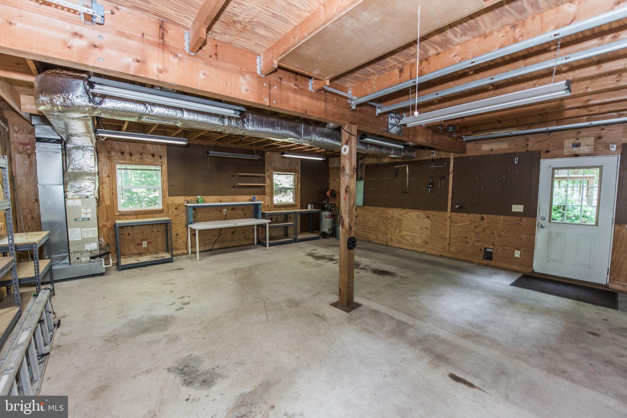 CHESTNUT GROVE - Residential