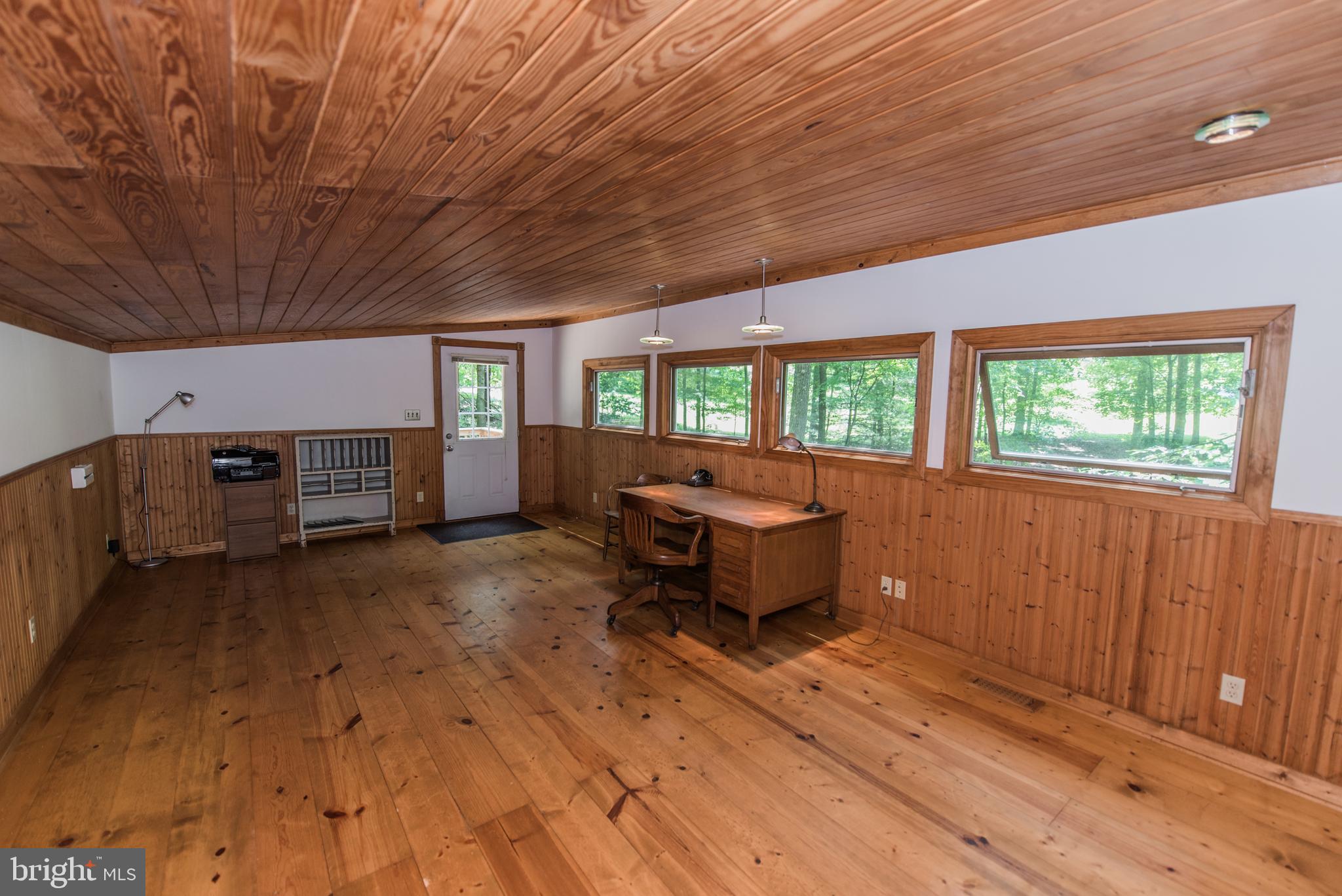 CHESTNUT GROVE - Residential