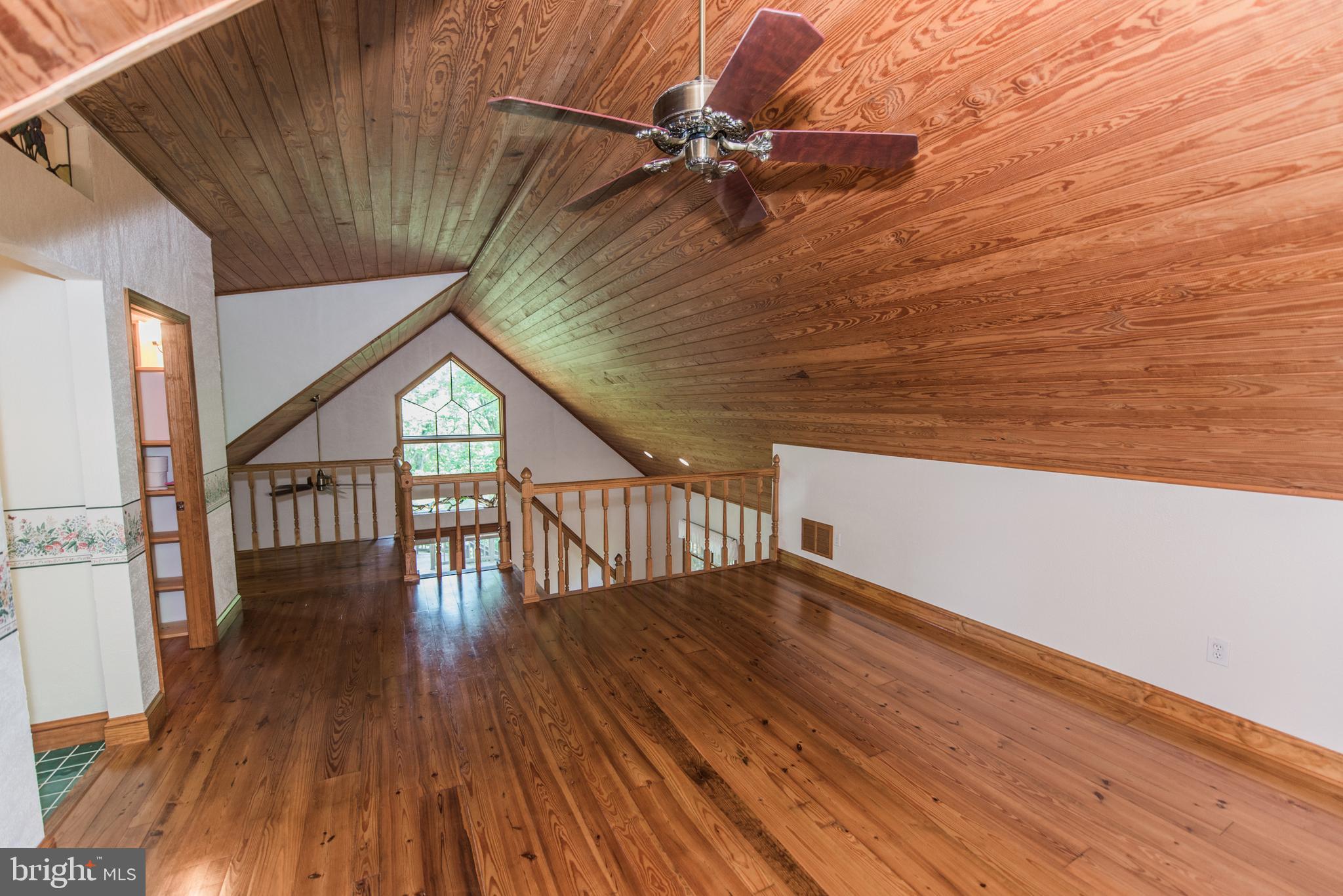 CHESTNUT GROVE - Residential