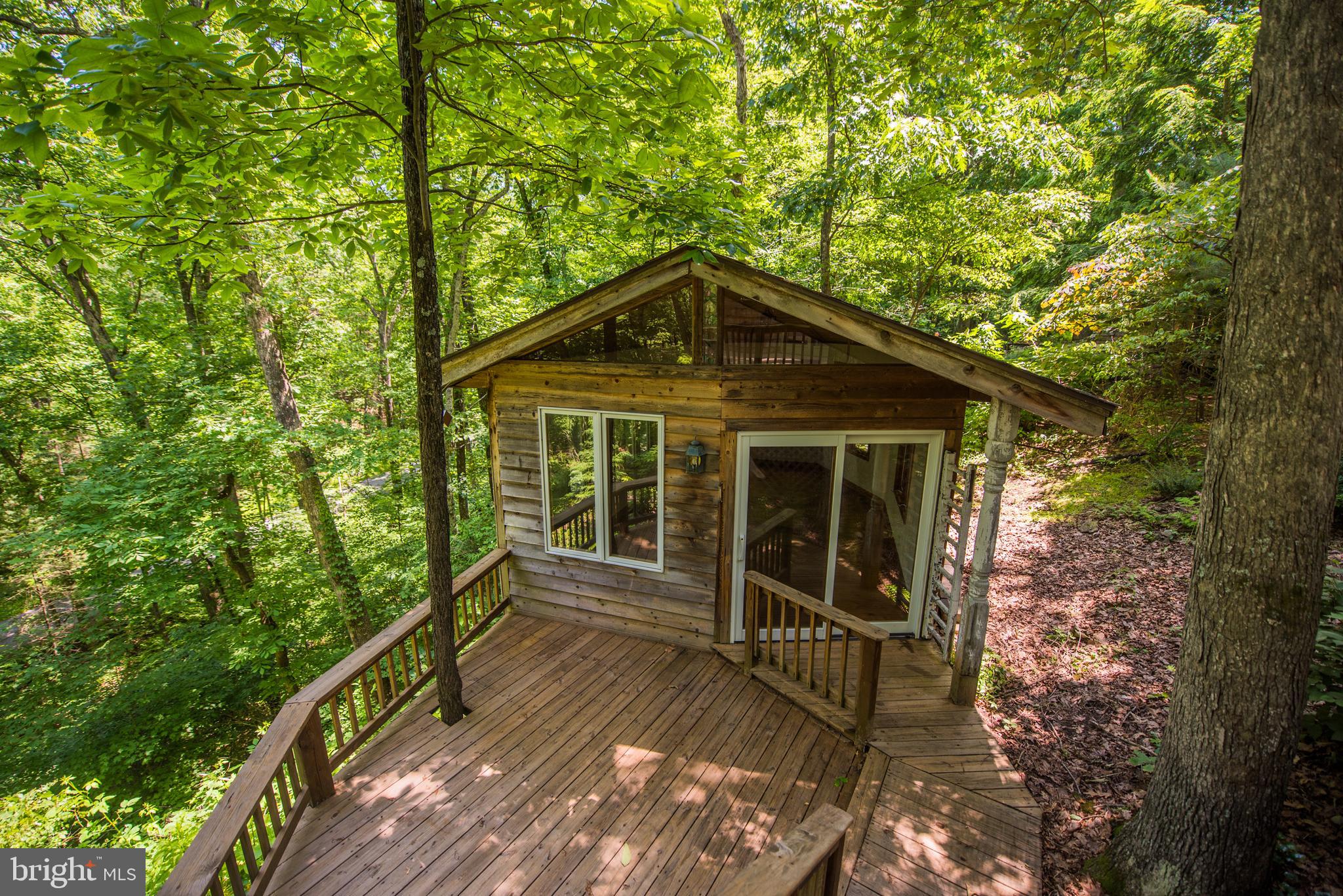 CHESTNUT GROVE - Residential