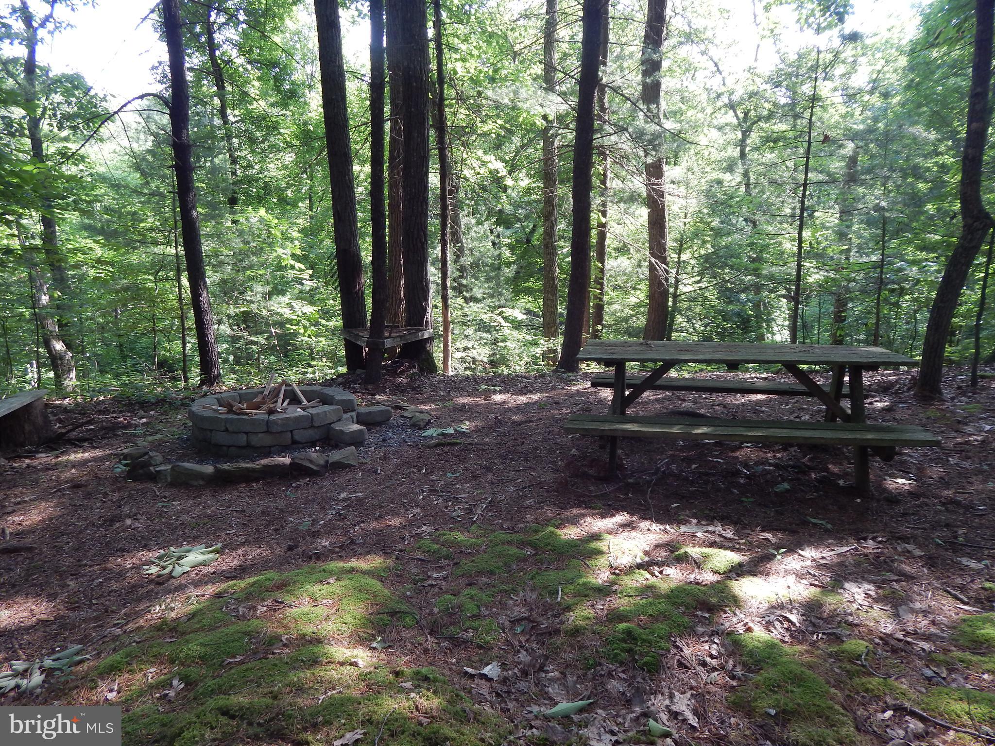 CHESTNUT GROVE - Residential