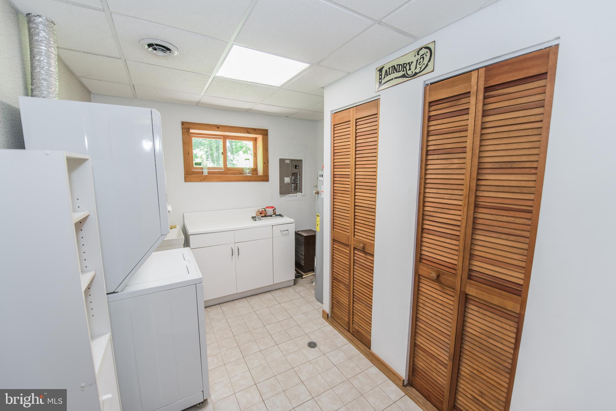 CHESTNUT GROVE - Residential