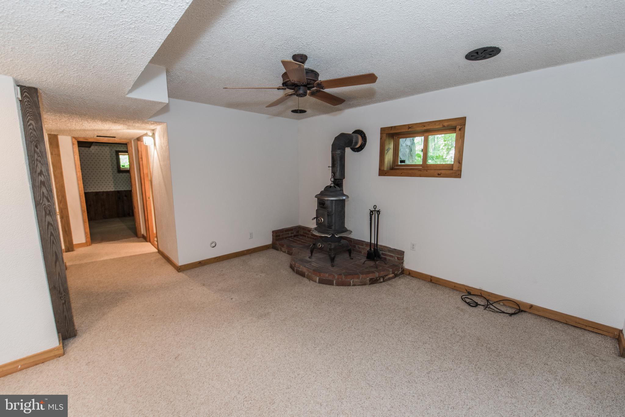 CHESTNUT GROVE - Residential