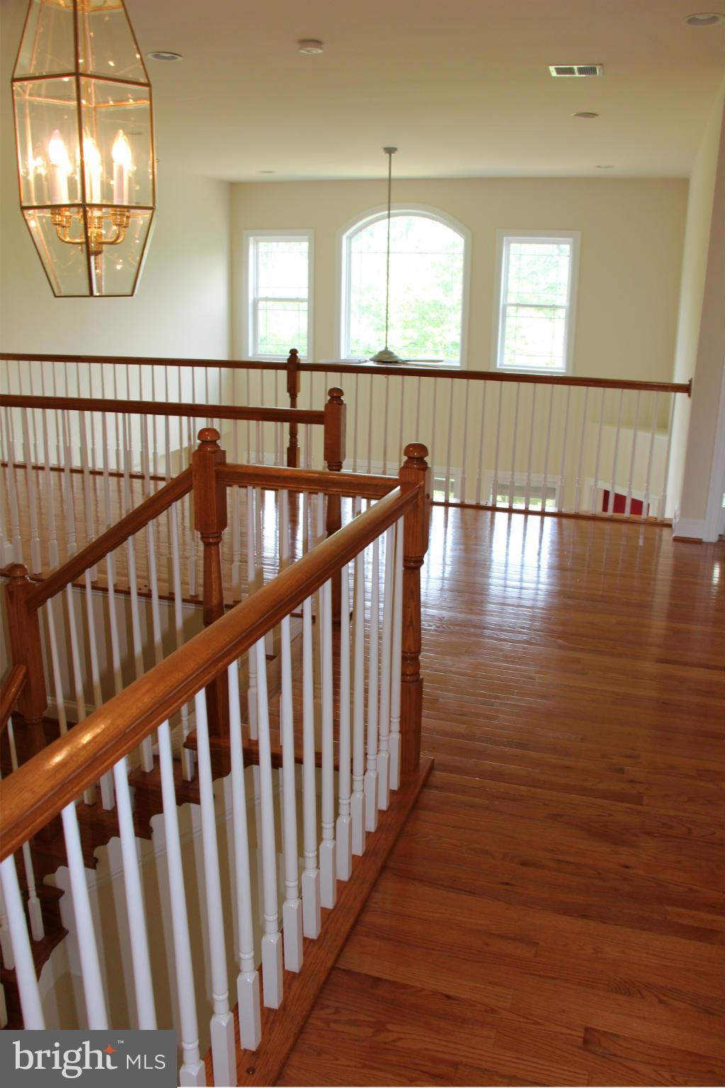 LAUREL HILL LANDBAY - Residential