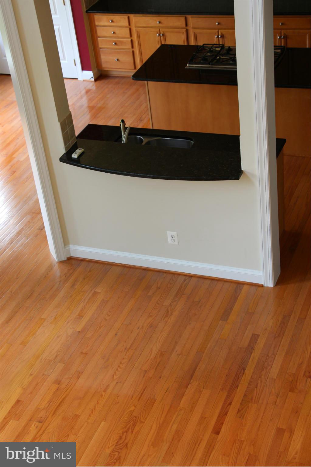 LAUREL HILL LANDBAY - Residential