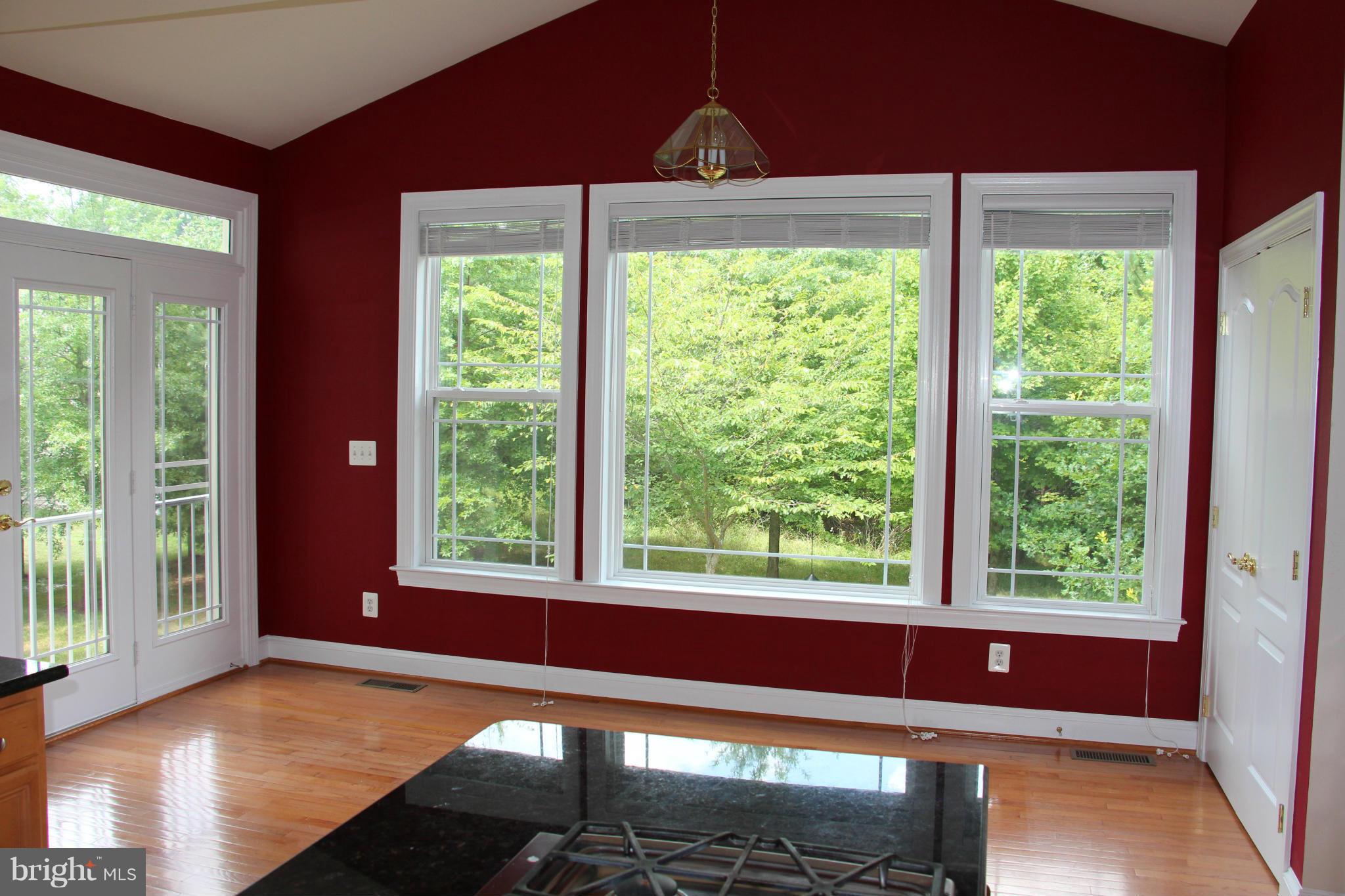 LAUREL HILL LANDBAY - Residential