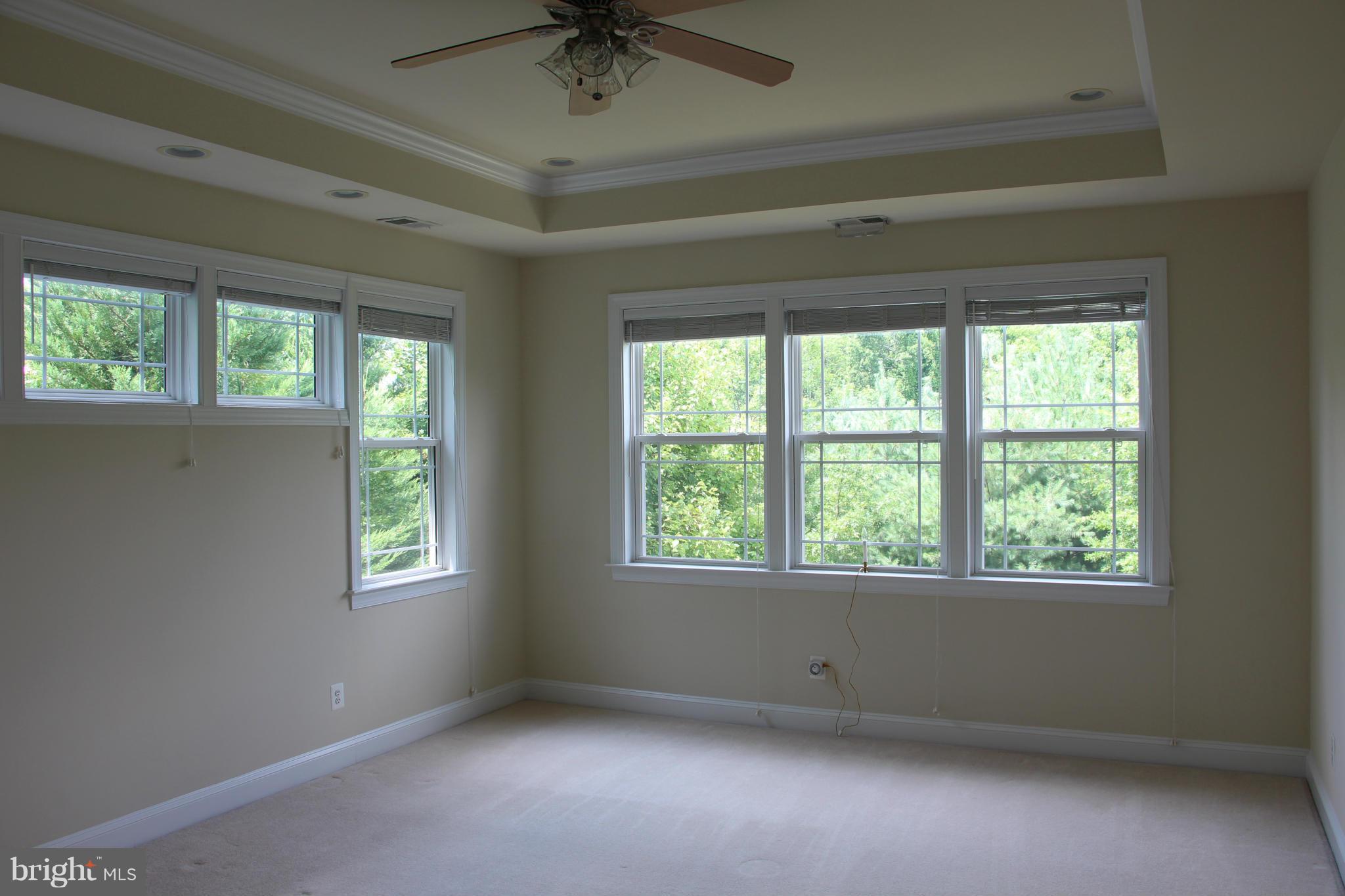 LAUREL HILL LANDBAY - Residential