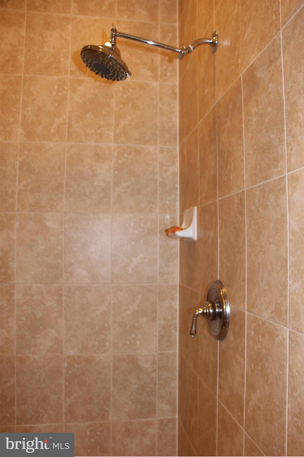 LAUREL HILL LANDBAY - Residential