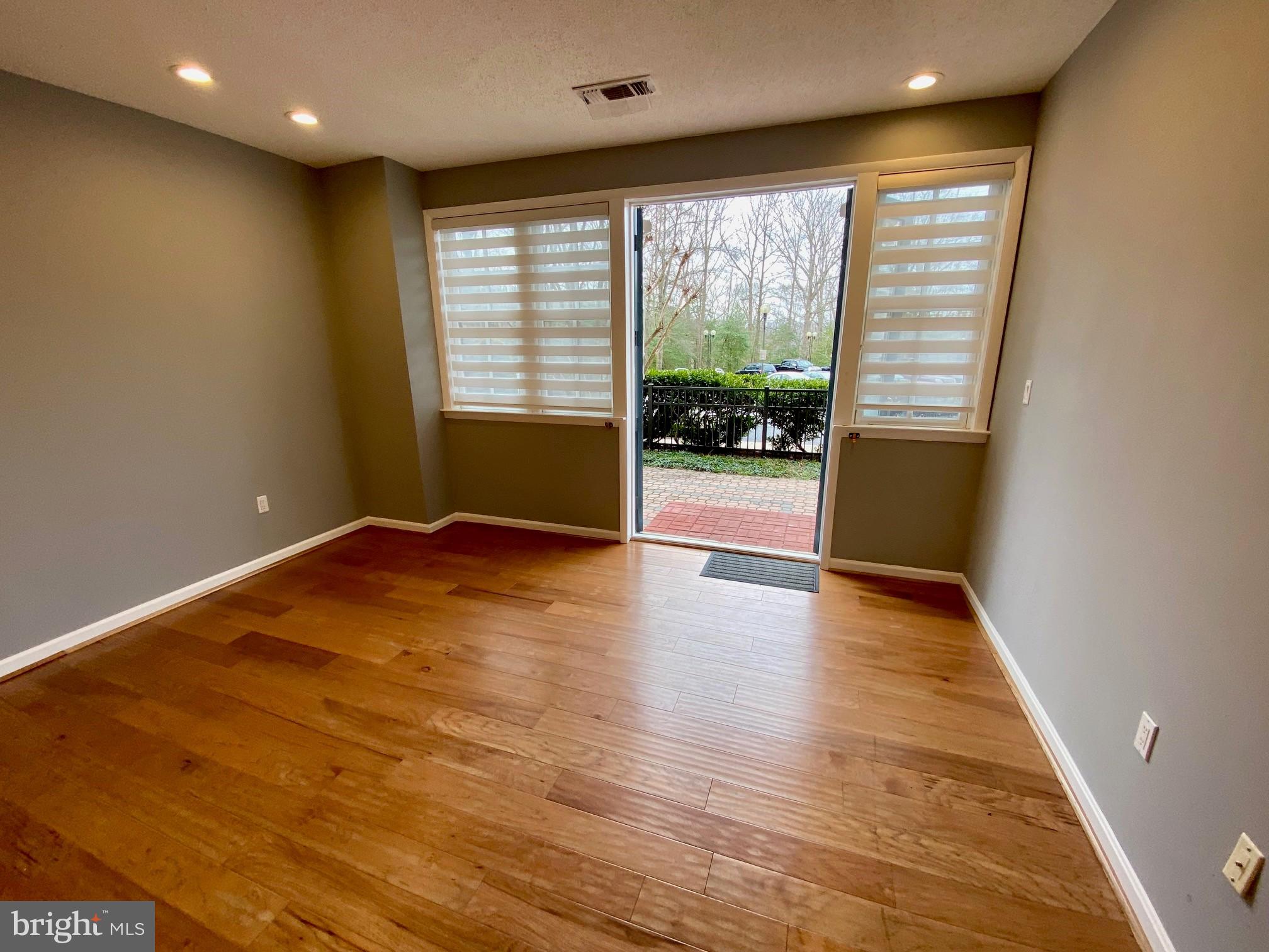 HERITAGE HARBOUR - Residential Lease