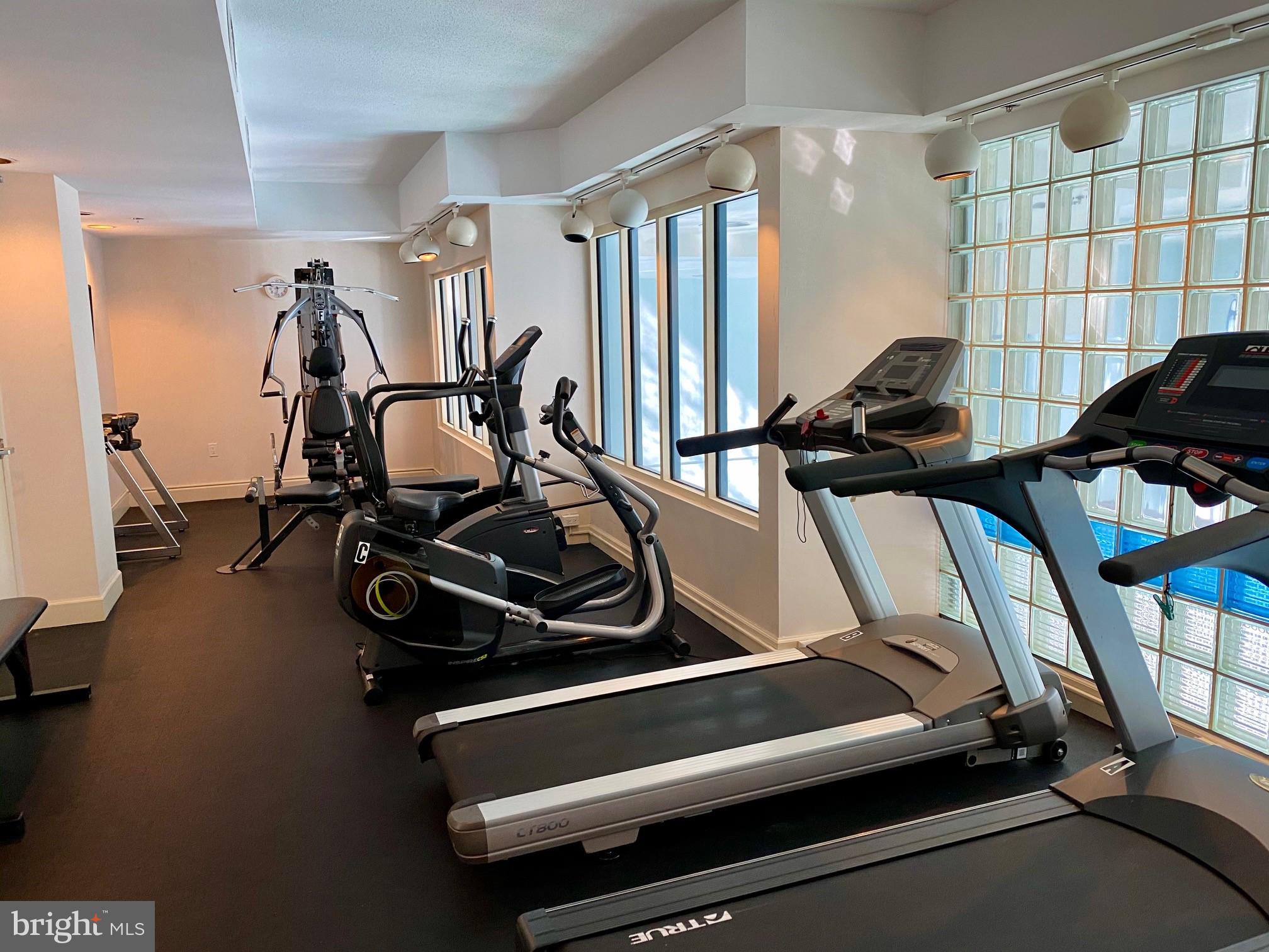 HERITAGE HARBOUR - Residential Lease