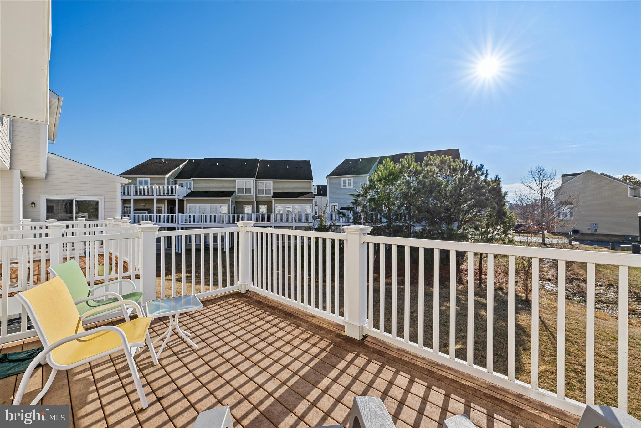 CREEKSIDE - Residential