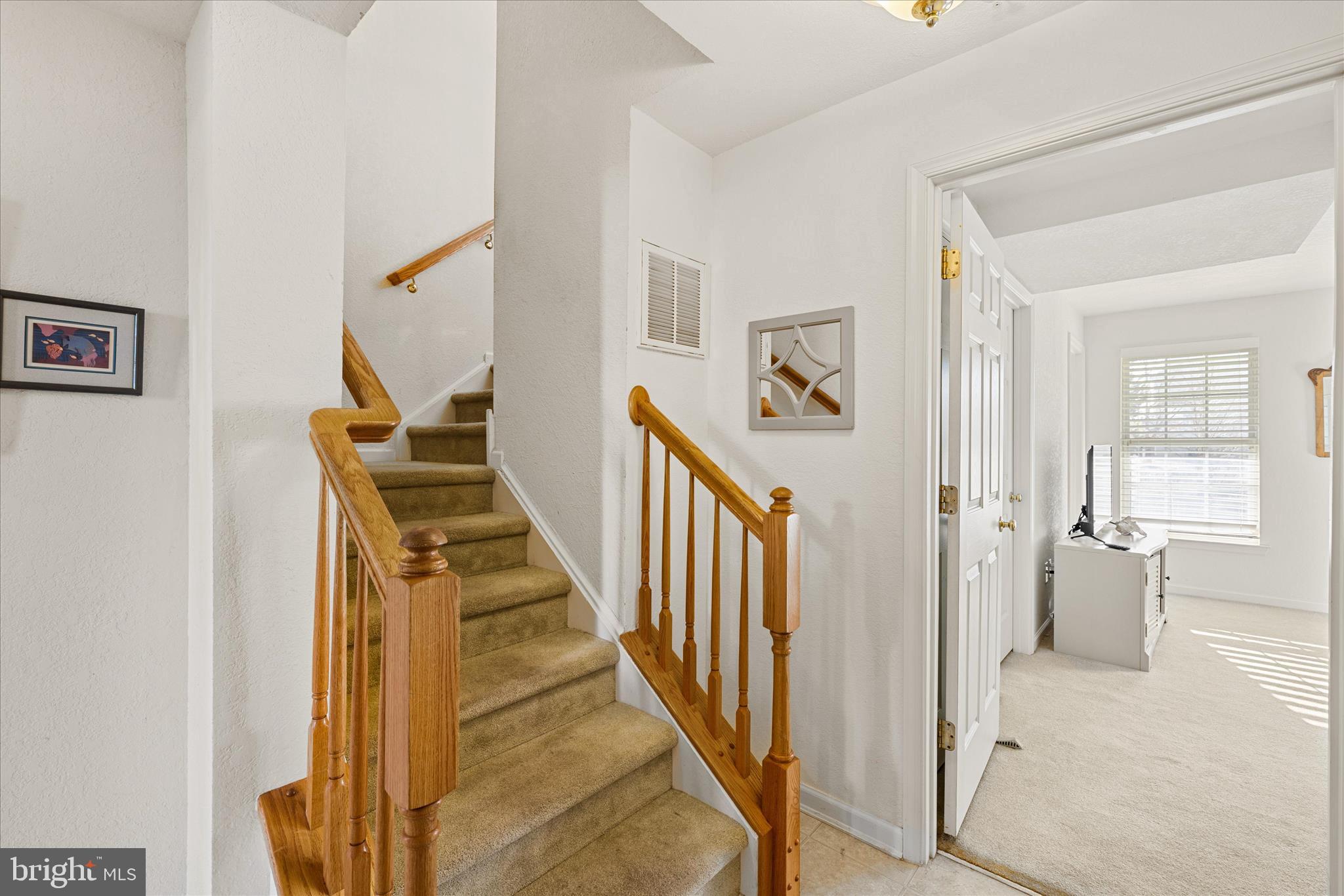 CREEKSIDE - Residential