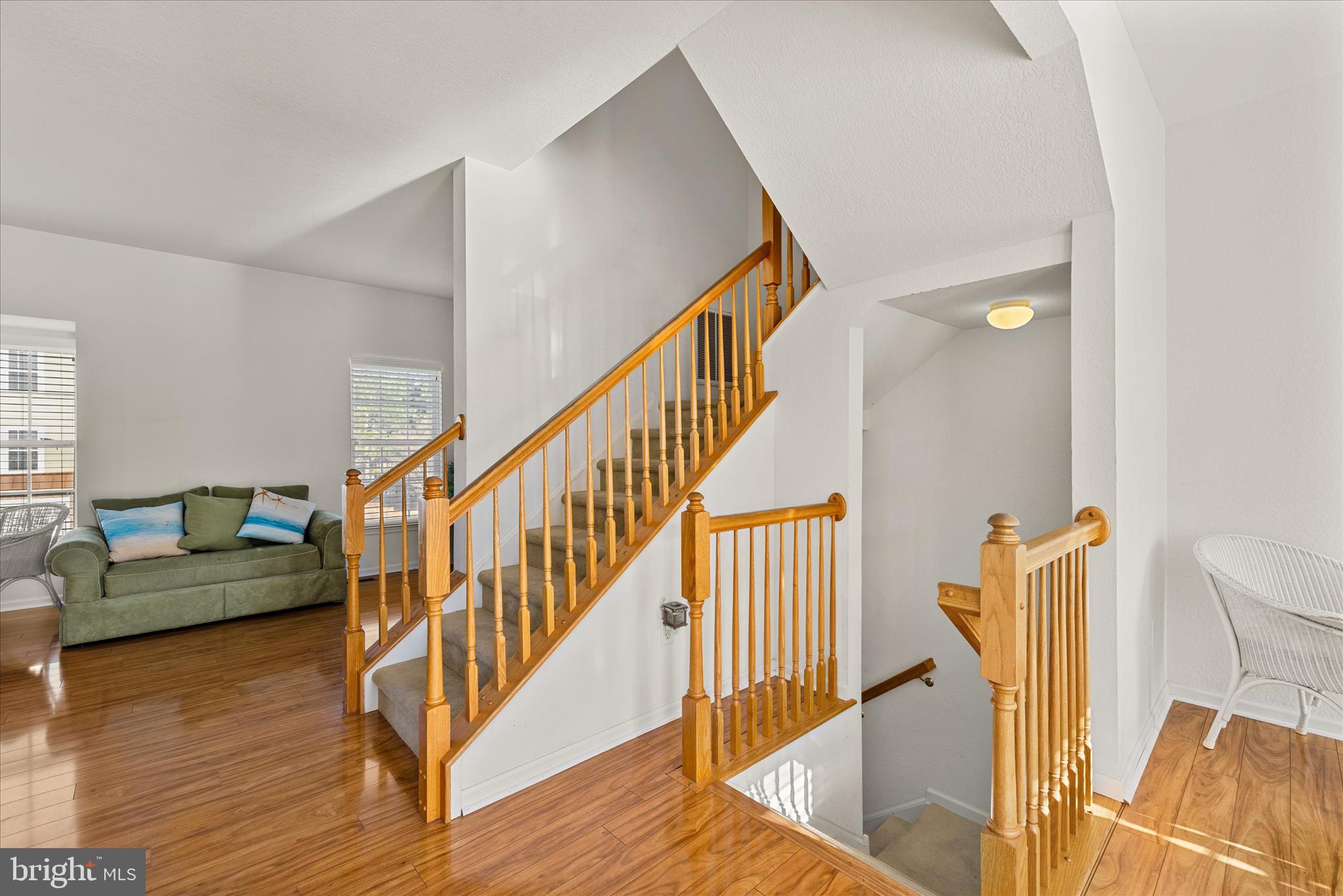 CREEKSIDE - Residential