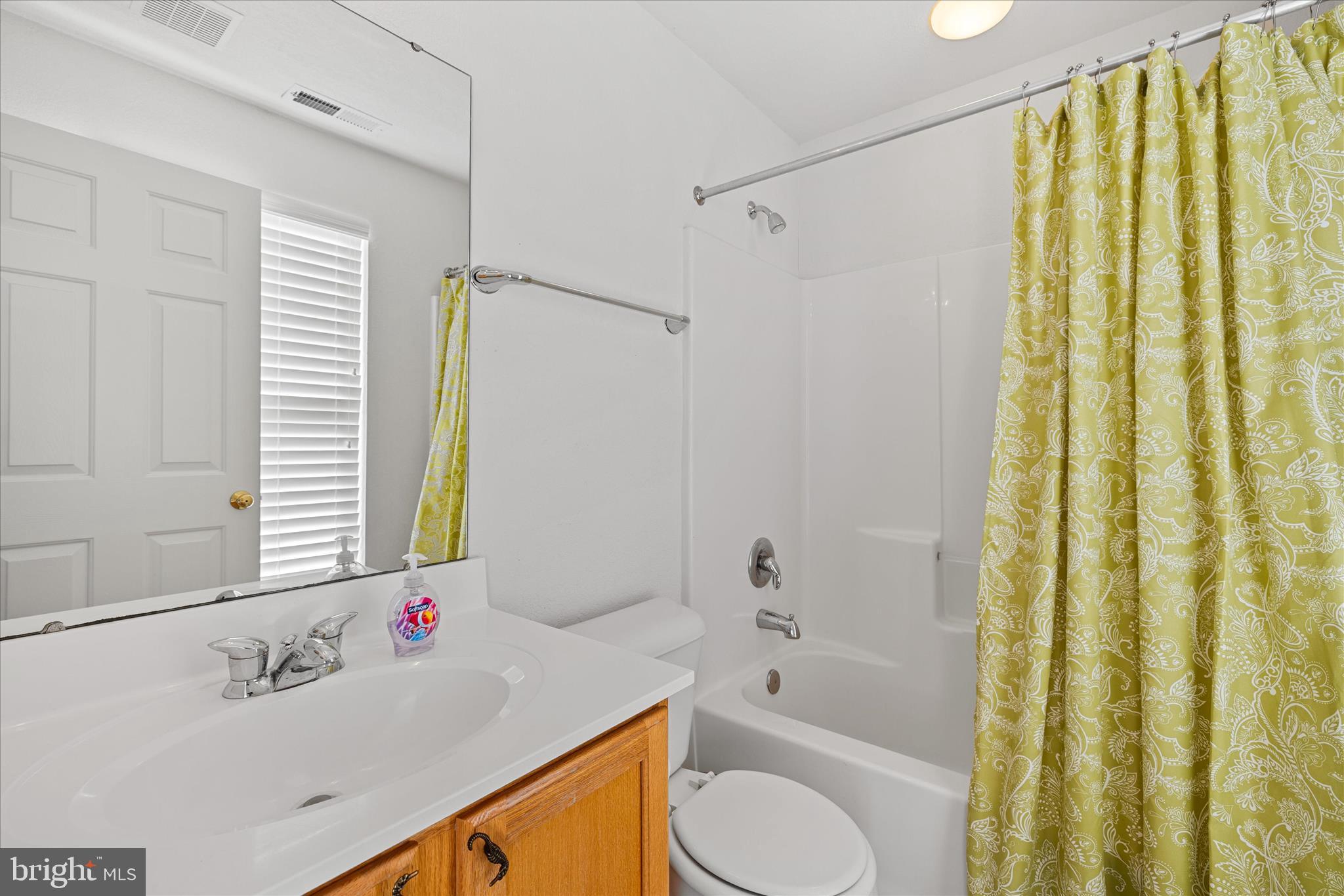 CREEKSIDE - Residential