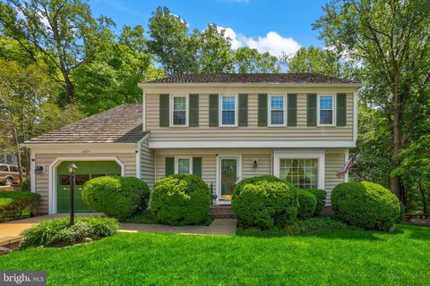 Photo of 11613 Brookway Court, WOODBRIDGE, VA 22192 (MLS # VAPW2118452)