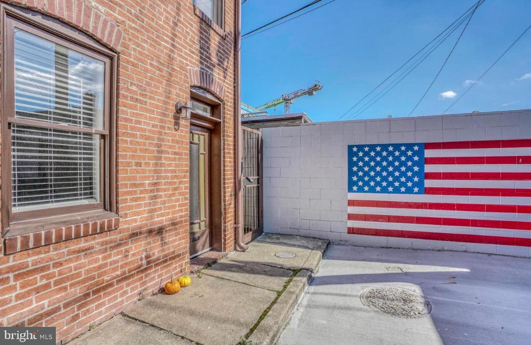 FELLS POINT HISTORIC DISTRICT - Residential Lease