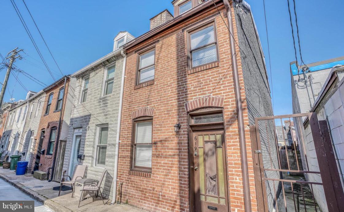 FELLS POINT HISTORIC DISTRICT - Residential Lease