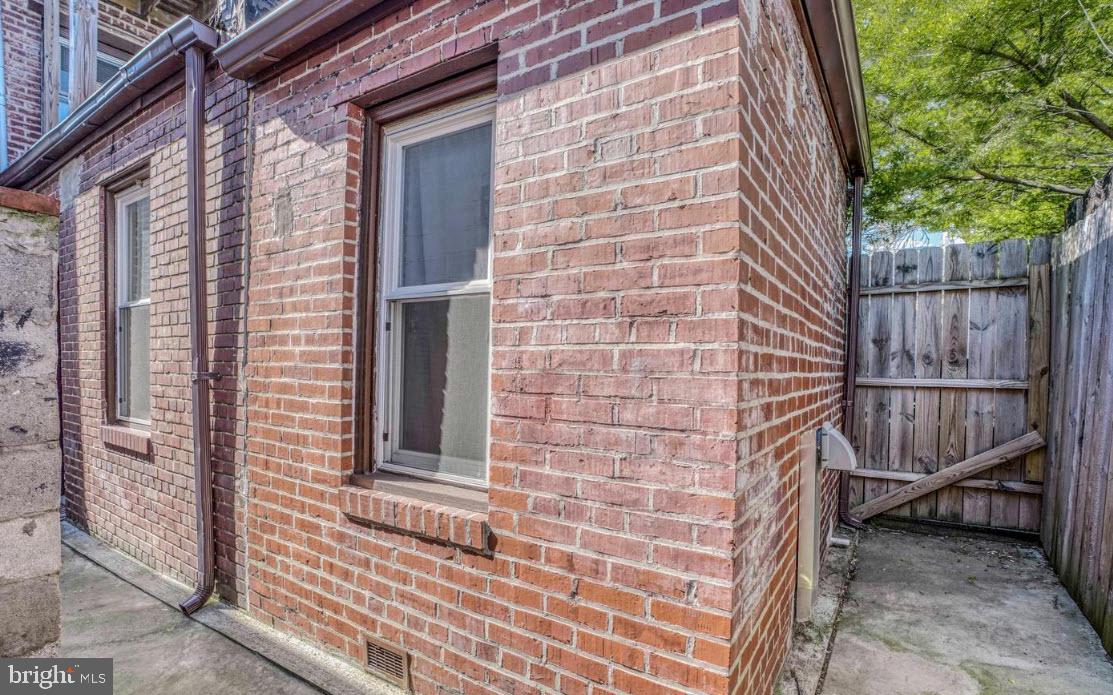 FELLS POINT HISTORIC DISTRICT - Residential Lease