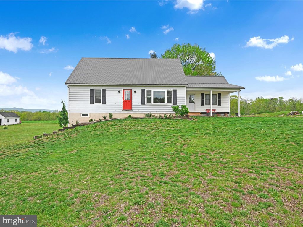 Photo of 805 S Crossroads Road, LYKENS, PA 17048 (MLS # PADA2050792)