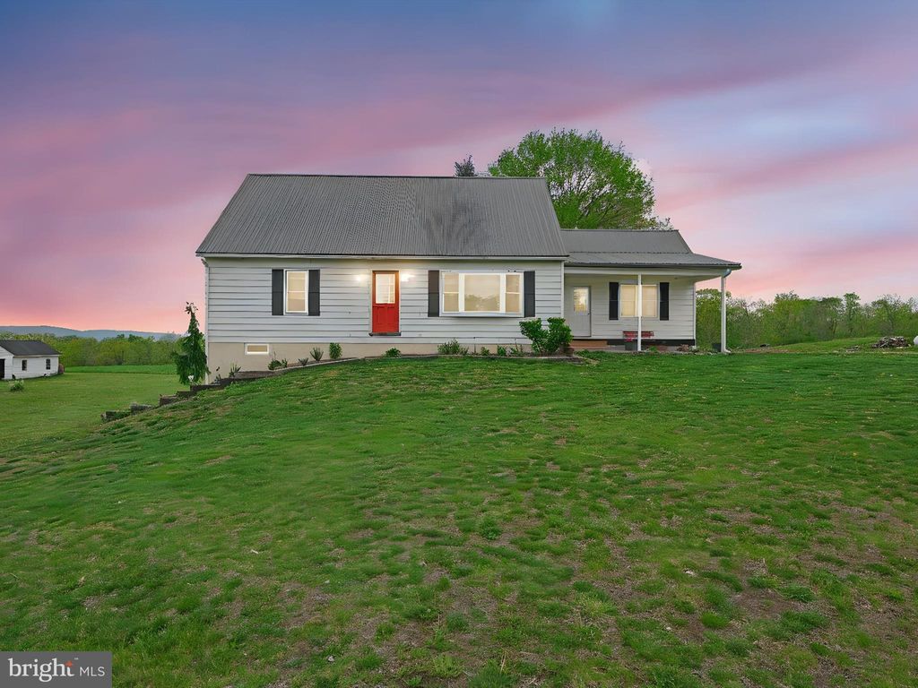 Photo of 805 S Crossroads Road, LYKENS, PA 17048 (MLS # PADA2050792)