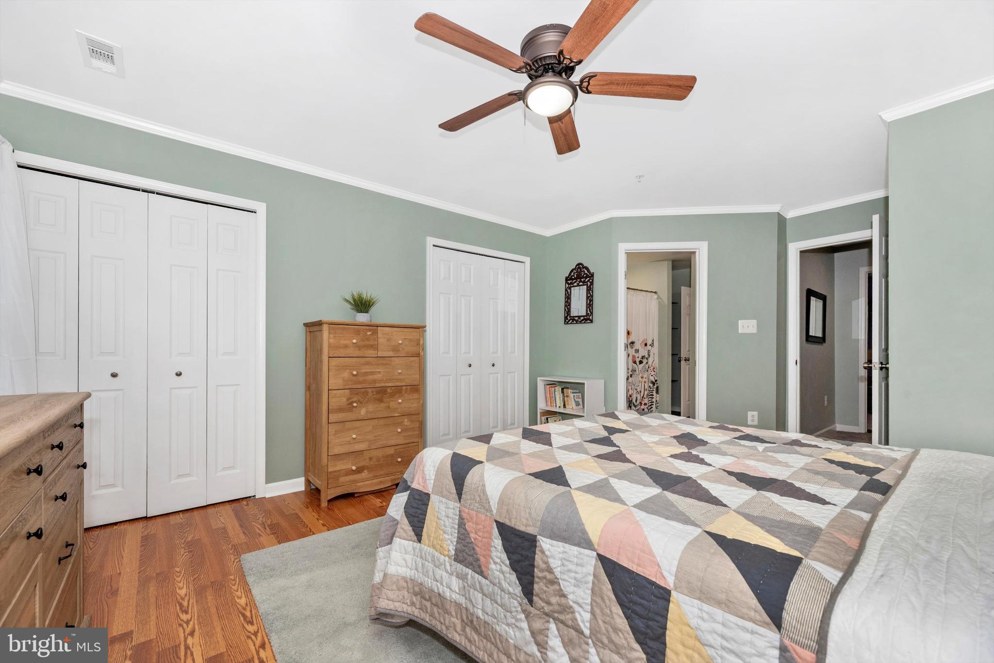 BALLENGER CREEK CENTER POND - Residential