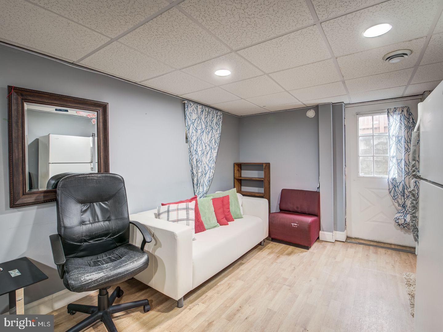 BARSTOW & BUNCH - Residential