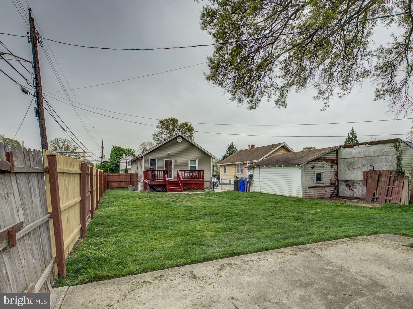 BARSTOW & BUNCH - Residential