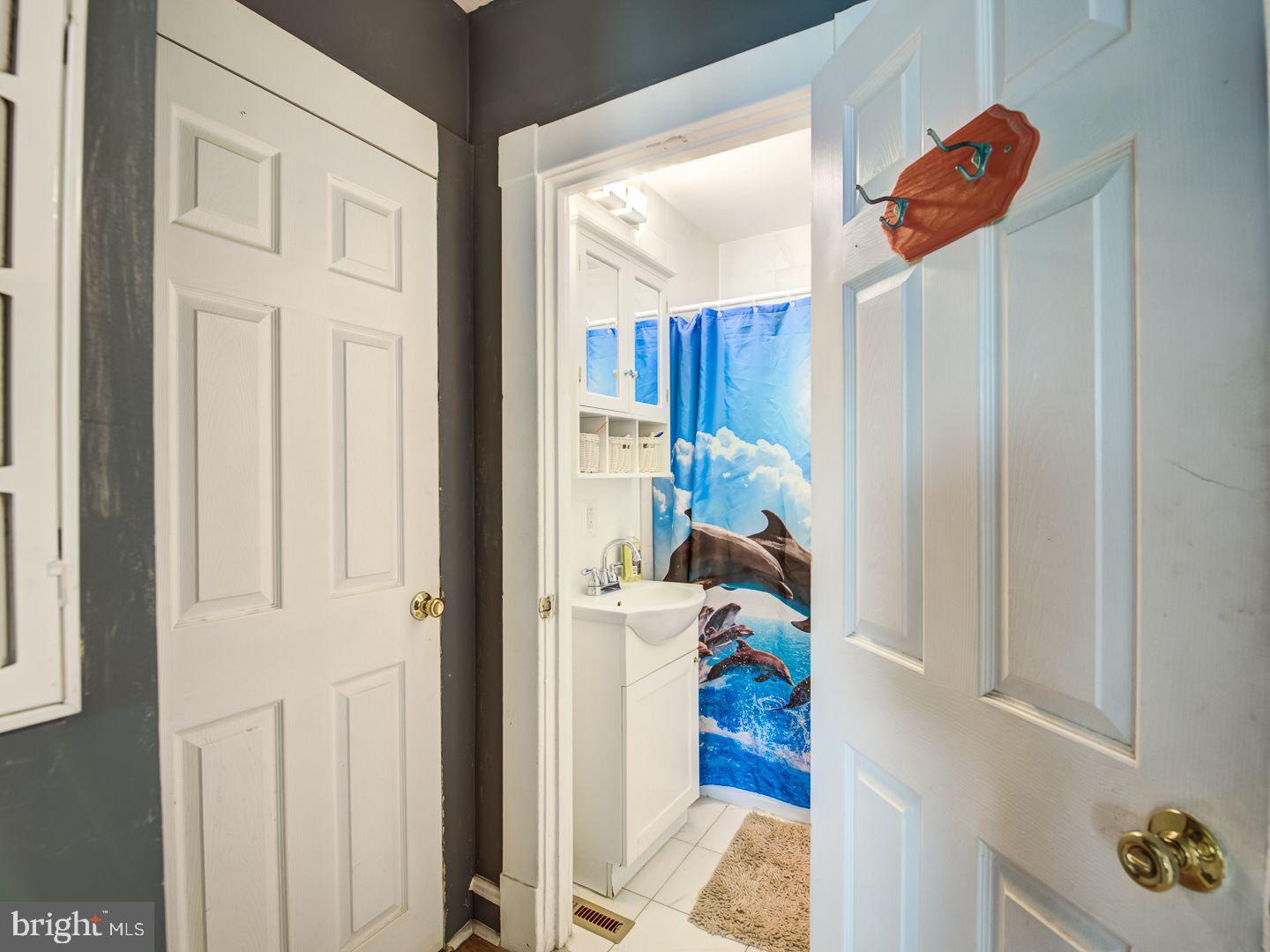 BARSTOW & BUNCH - Residential