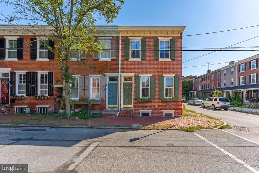 Welcome to 131 S Darlington Street, a charming 3-bedroom, 1.5-bath end-unit townhome nestled in the heart of West Chester Boro. Location doesn’t get any better than this! Enjoy the amazing convenience of being just a couple blocks to Market Street and Gay Street, and all the fantastic dining, bars, and entertainment the town has to offer. This home boasts original hardwood floors throughout, adding warmth and character. Step inside to a welcoming living room featuring a striking brick wall, elegant crown molding, built-ins, and gleaming hardwood floors. The open layout seamlessly flows into the dining room and the well-appointed and updated kitchen, showcasing beautiful granite countertops. The family room is bathed in natural light from a skylight and French doors, which open to a private back patio—ideal for morning coffee or relaxation. The first floor also includes a convenient powder room. Upstairs, you'll find a full bathroom with a tub/shower combo, a versatile guest room or office, and a second bedroom with attic access. The primary bedroom is spacious with hardwood flooring and a walk-in closet. The unfinished basement, in pristine condition, houses the washer, dryer, and essential utilities. Please note oven in kitchen is excluded. Don’t miss your chance to call this delightful home yours!