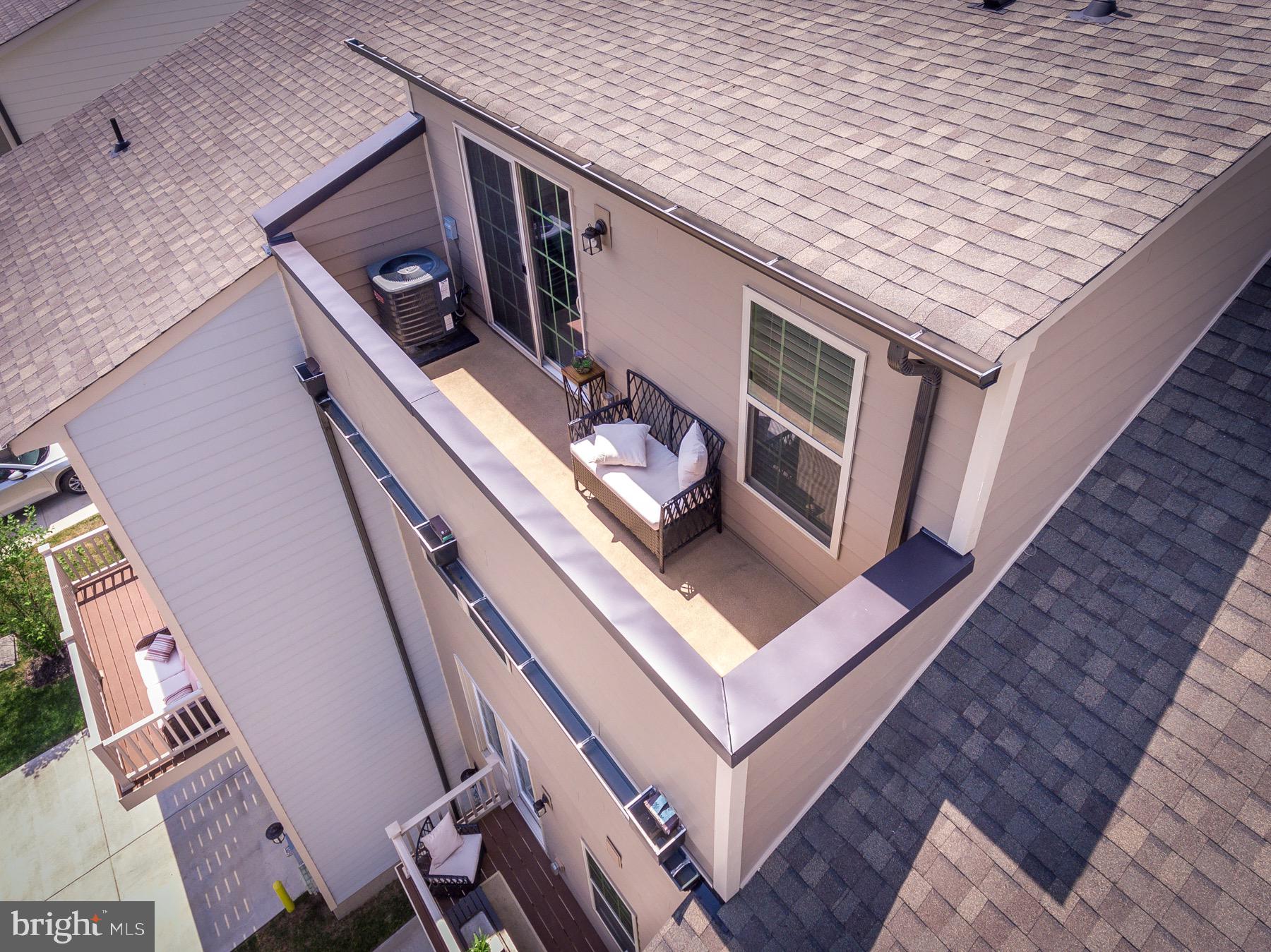 POTOMAC SHORES - Residential