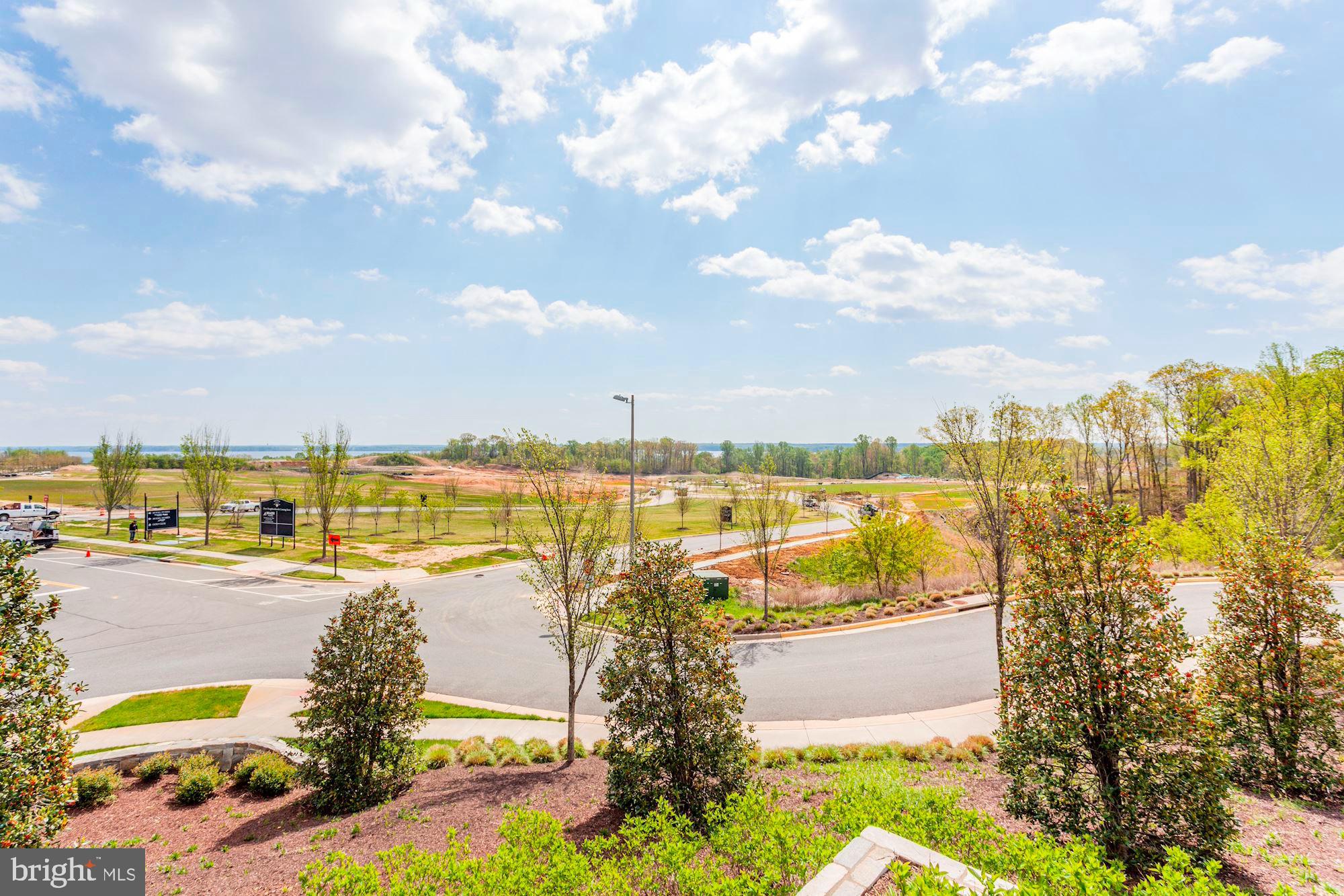 POTOMAC SHORES - Residential