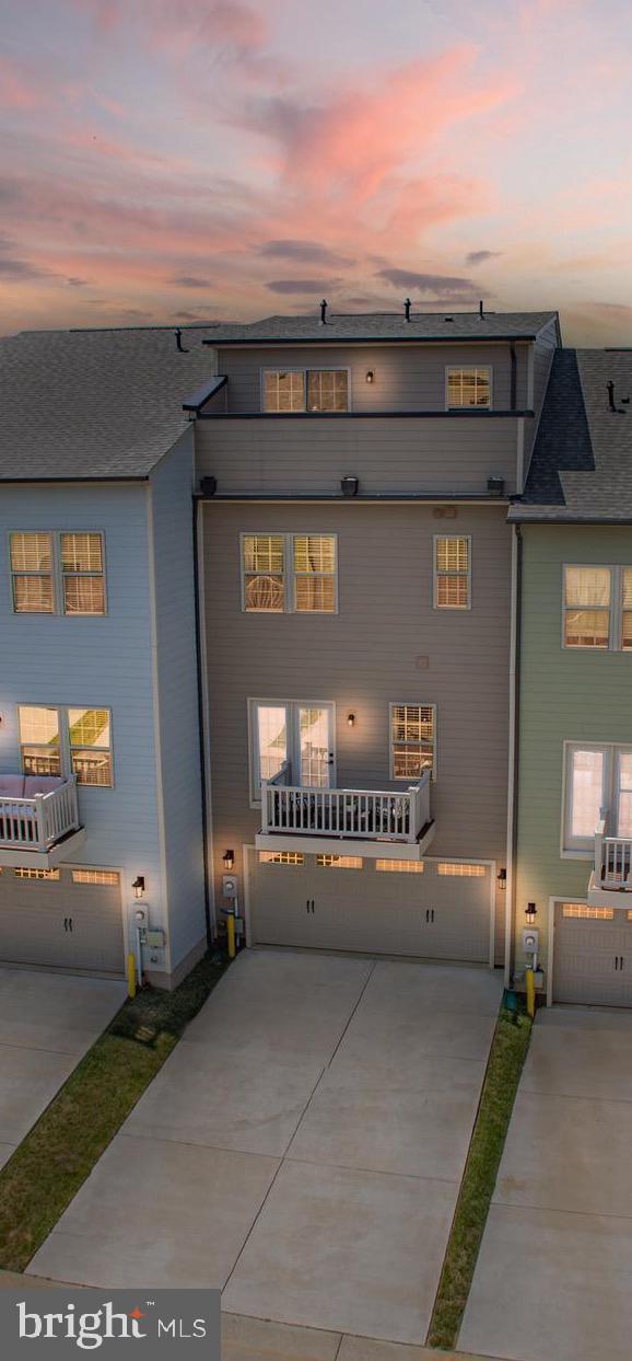 POTOMAC SHORES - Residential